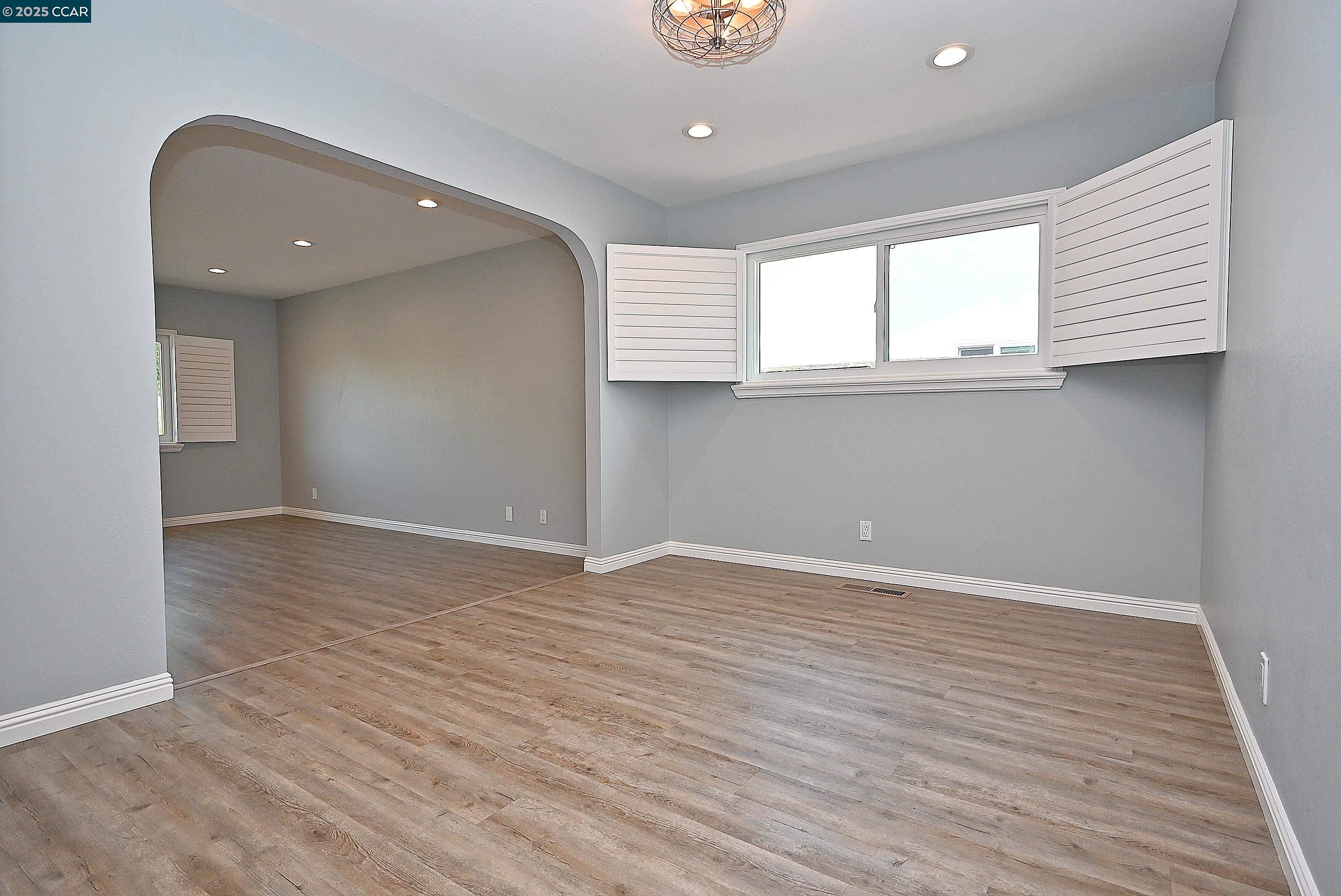 Detail Gallery Image 6 of 32 For 530 Hazel Street, Livermore,  CA 94550 - 3 Beds | 2 Baths