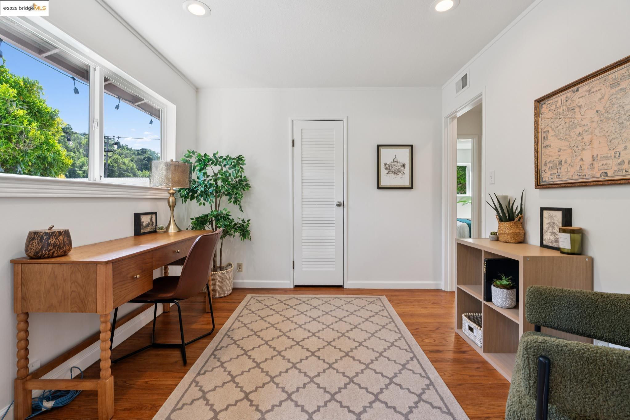 Detail Gallery Image 21 of 43 For 2309 Potrero Ct, Pinole,  CA 94564 - 3 Beds | 2 Baths