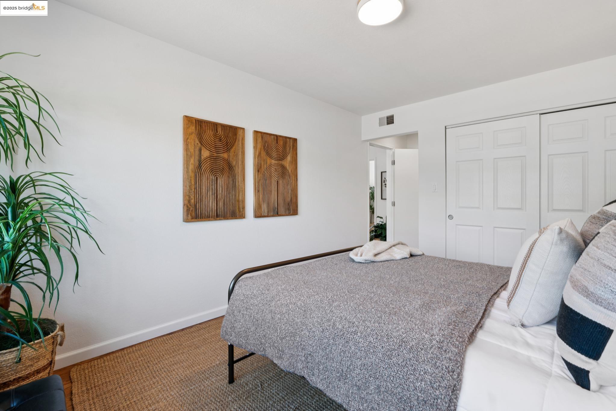 Detail Gallery Image 23 of 43 For 2309 Potrero Ct, Pinole,  CA 94564 - 3 Beds | 2 Baths