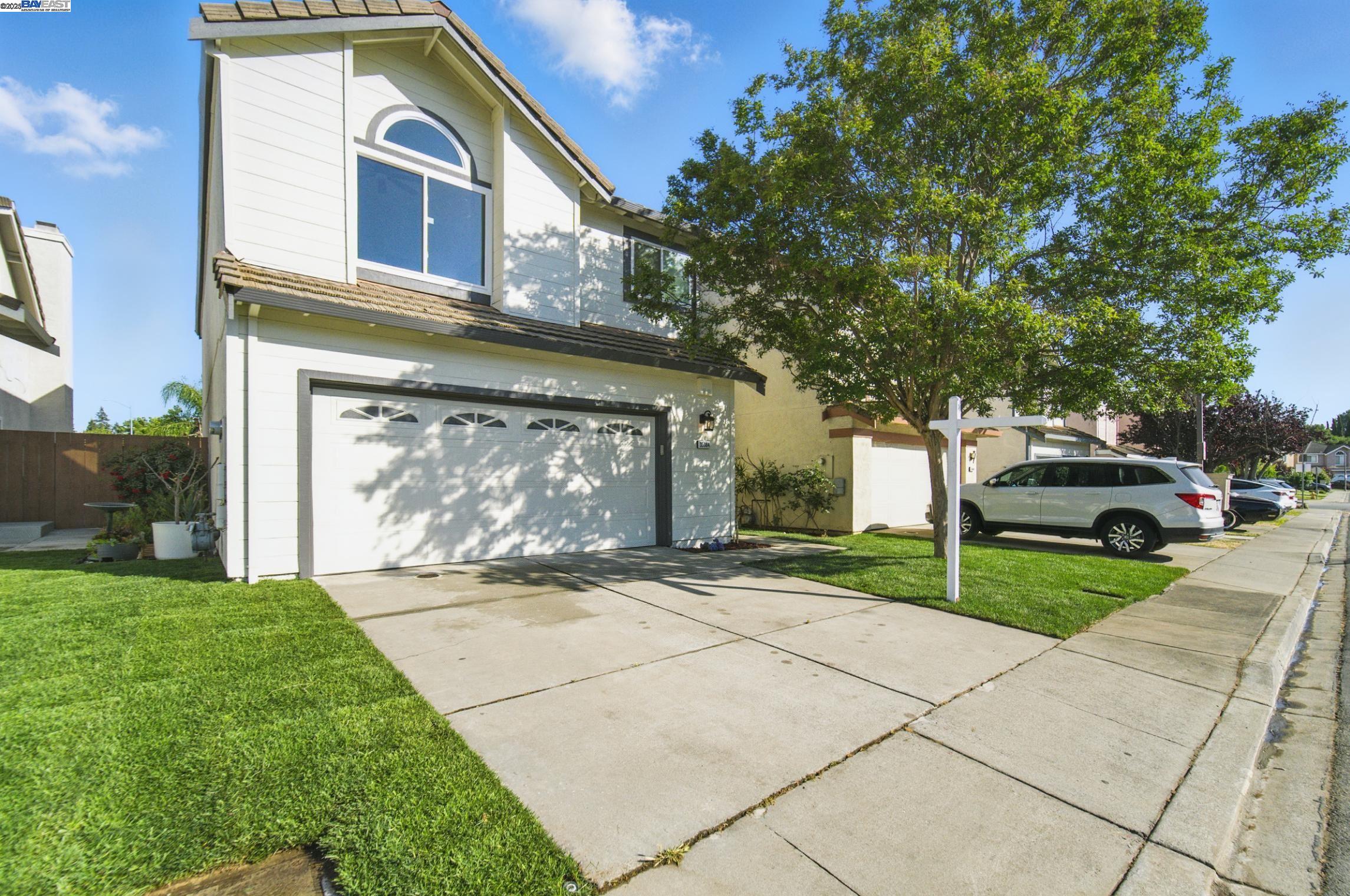 Detail Gallery Image 2 of 60 For 35864 Killorglin Cmn, Fremont,  CA 94536 - 4 Beds | 2/1 Baths