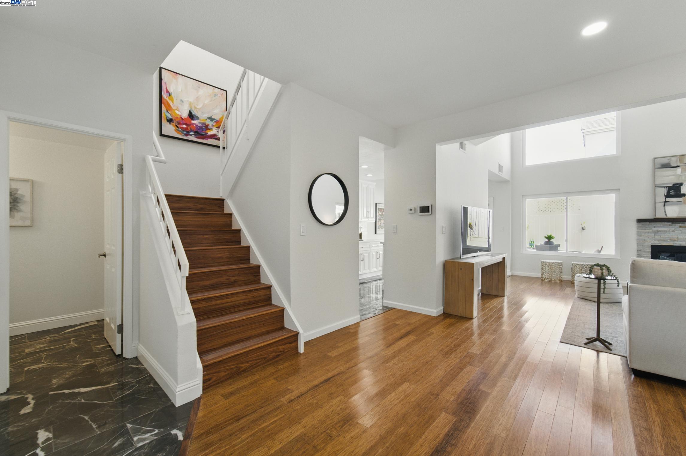Detail Gallery Image 7 of 60 For 35864 Killorglin Cmn, Fremont,  CA 94536 - 4 Beds | 2/1 Baths