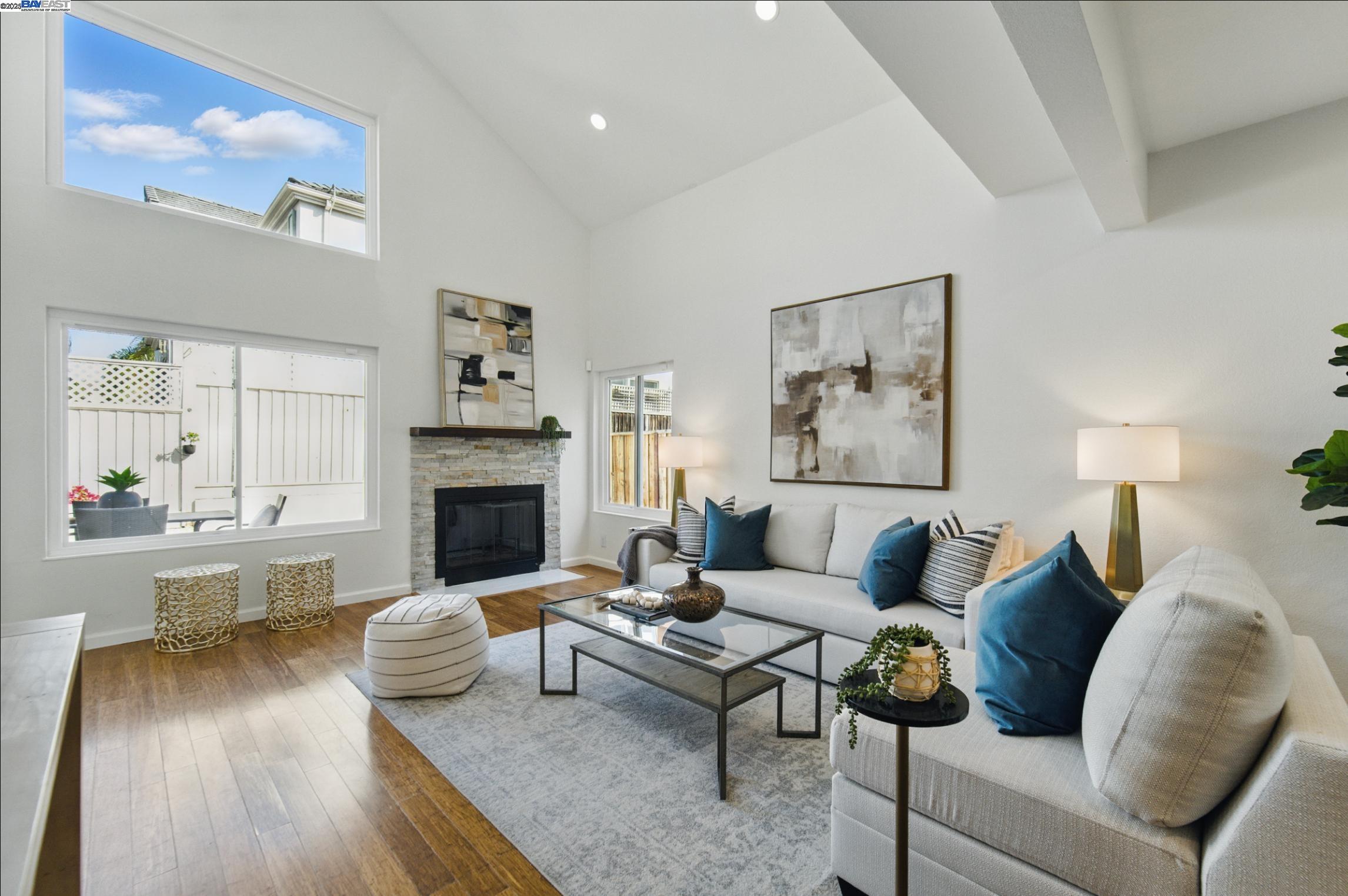 Detail Gallery Image 10 of 60 For 35864 Killorglin Cmn, Fremont,  CA 94536 - 4 Beds | 2/1 Baths