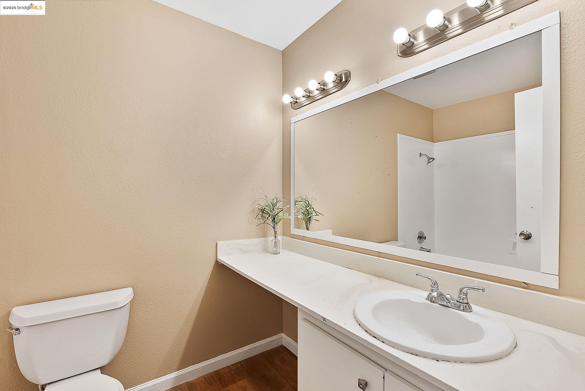 Photo #13: 41101065 Listing: Photo #13