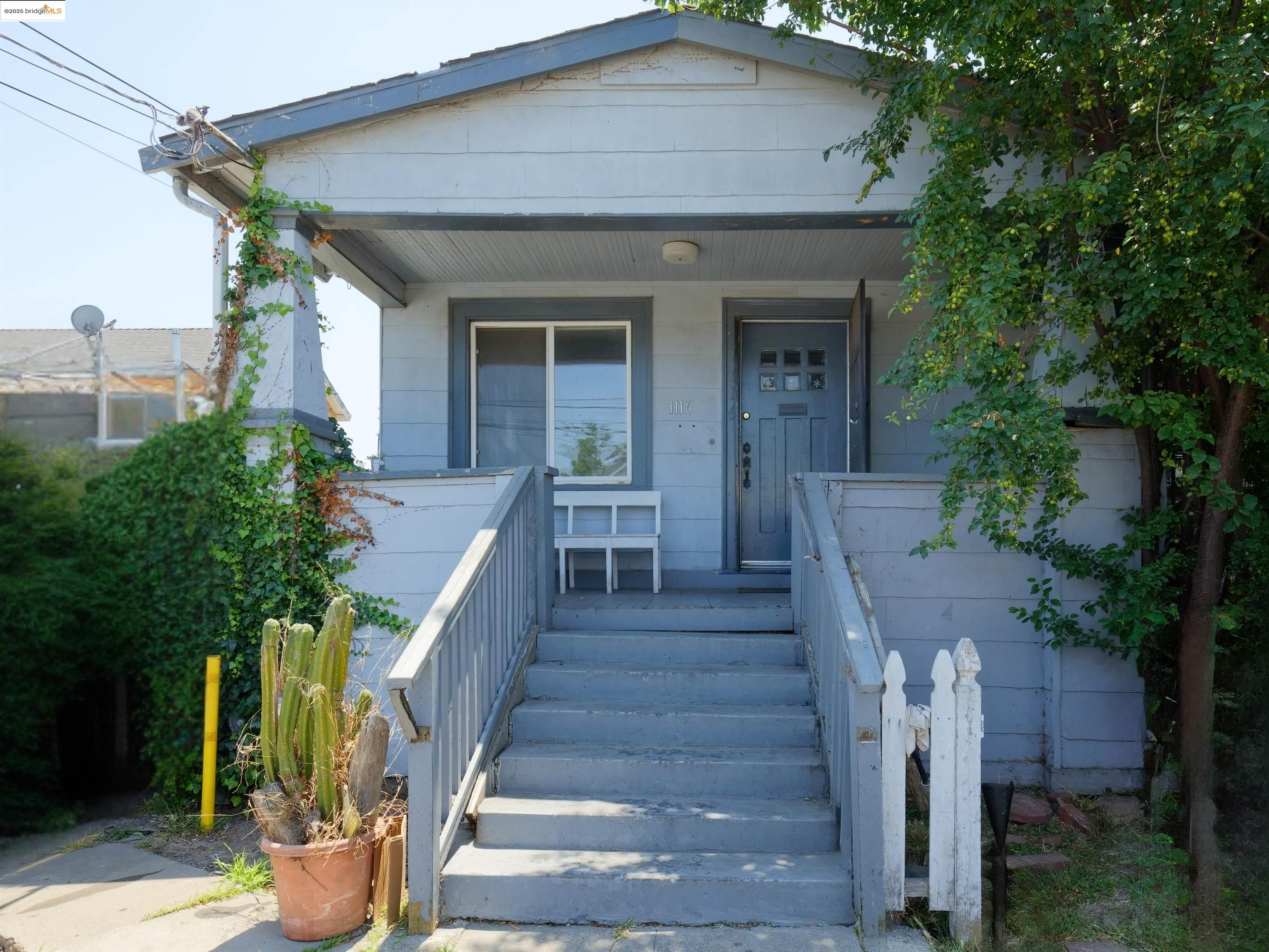 Thumbnail for 1116 Elmhurst Ave, Oakland, CA 94603