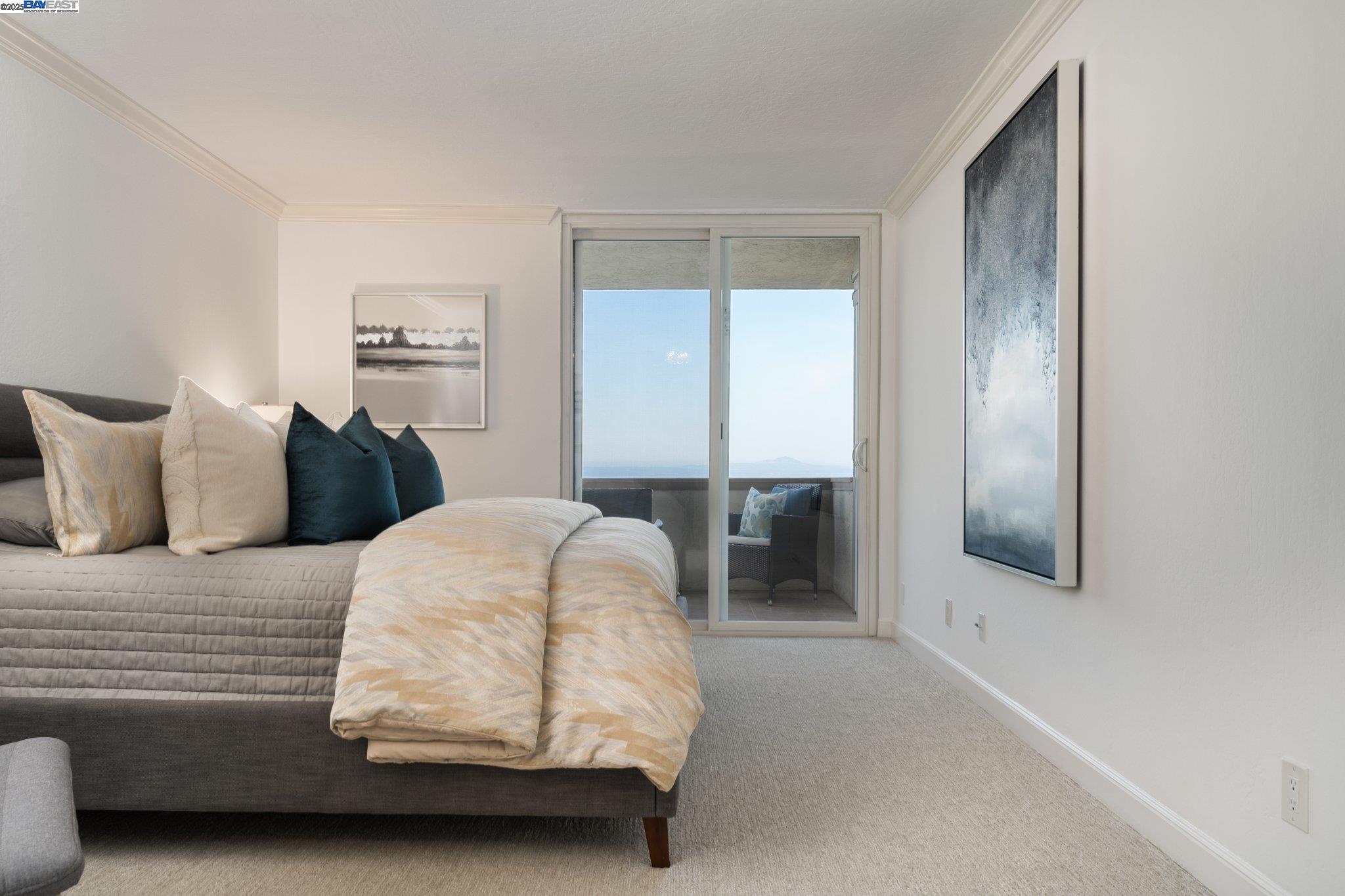Detail Gallery Image 11 of 33 For 320 Vallejo Dr #47,  Millbrae,  CA 94030 - 3 Beds | 2 Baths