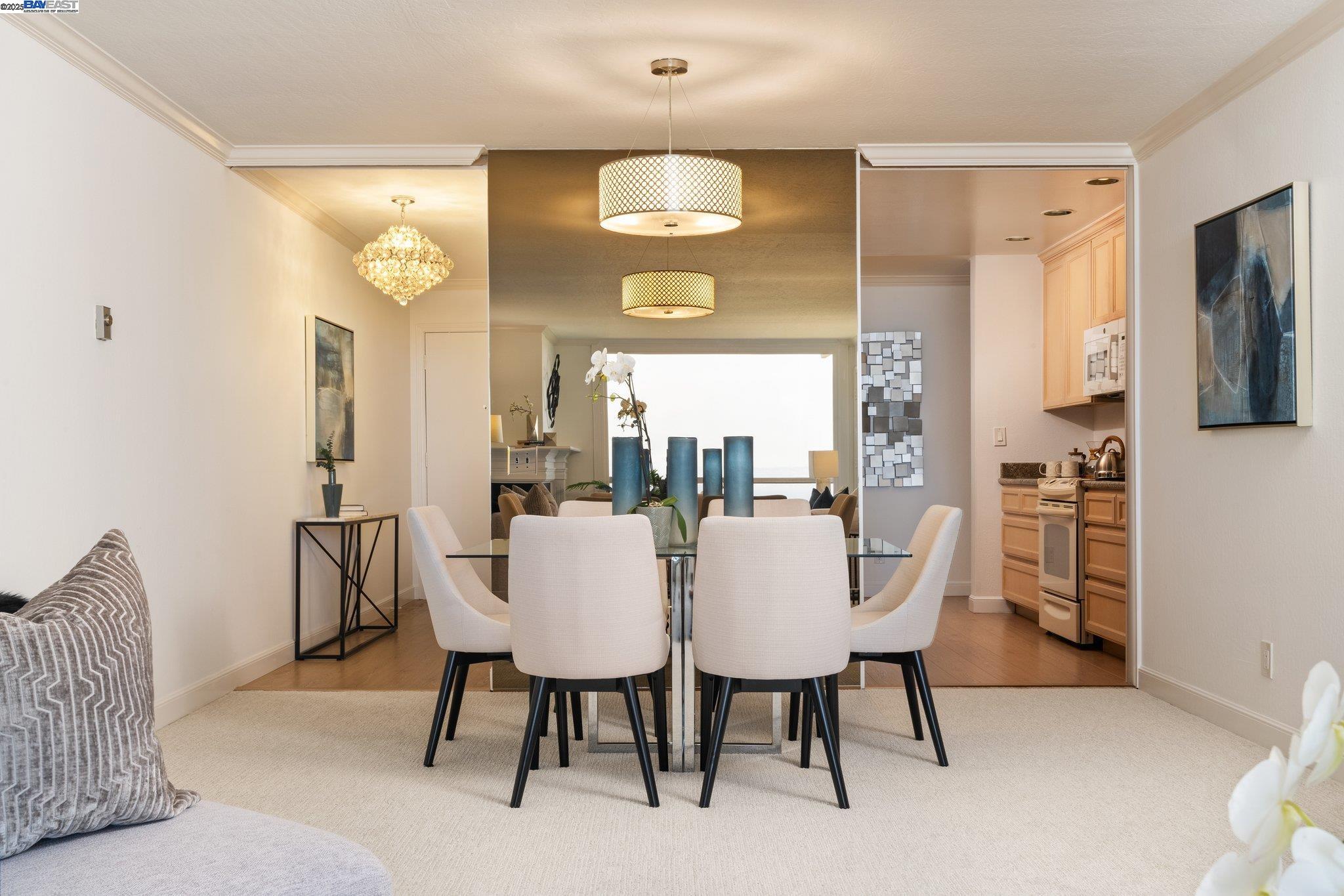 Detail Gallery Image 5 of 33 For 320 Vallejo Dr #47,  Millbrae,  CA 94030 - 3 Beds | 2 Baths
