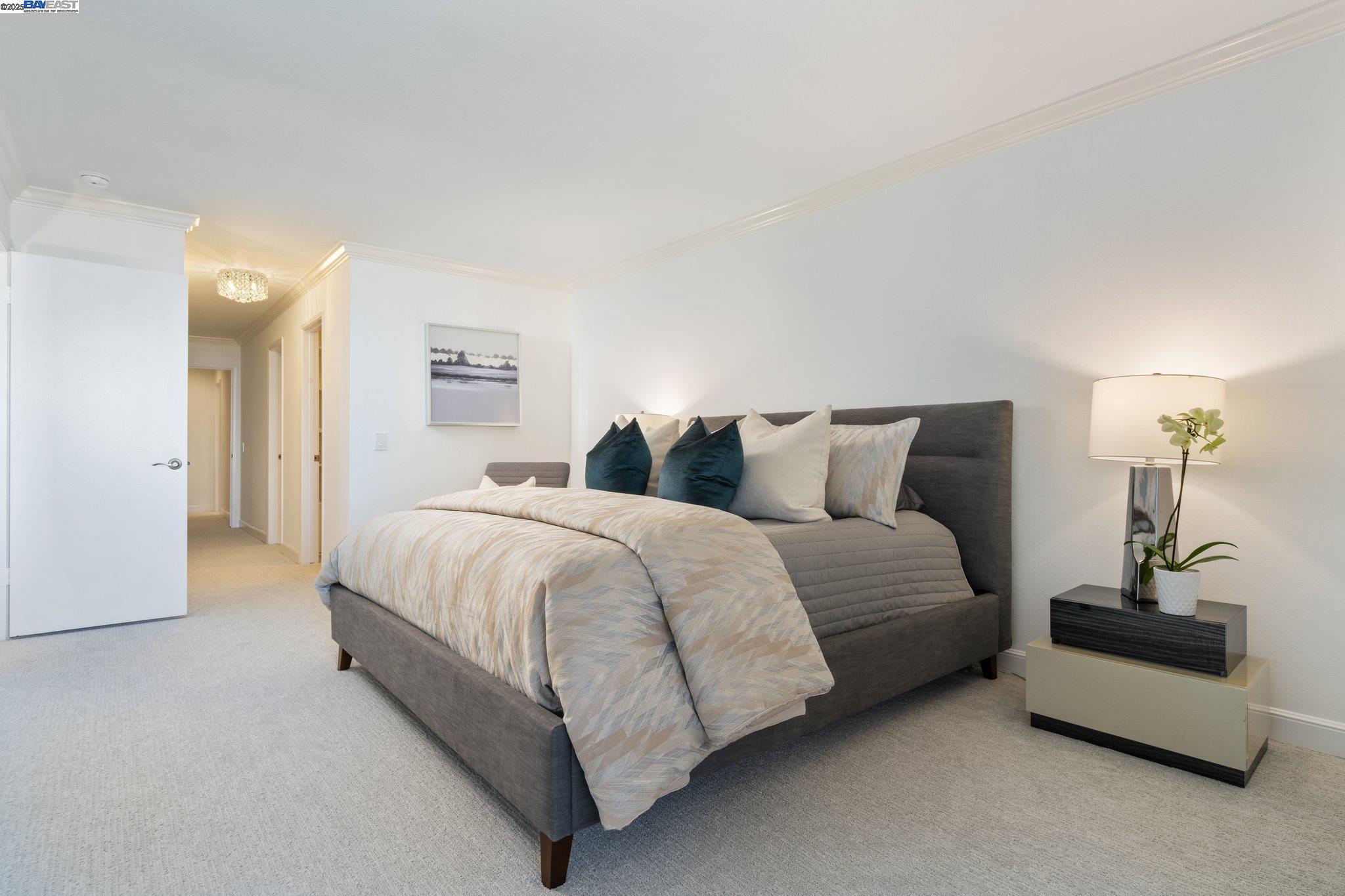 Detail Gallery Image 10 of 33 For 320 Vallejo Dr #47,  Millbrae,  CA 94030 - 3 Beds | 2 Baths