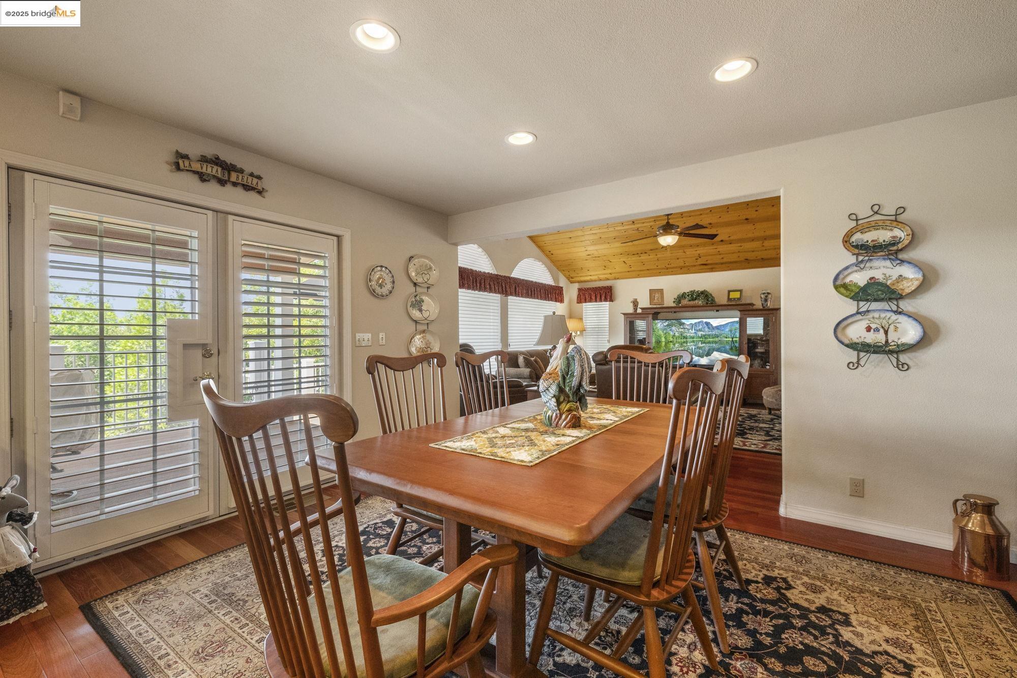 Detail Gallery Image 12 of 50 For 23361 Pinewood, Twain Harte,  CA 95383 - 5 Beds | 2/1 Baths