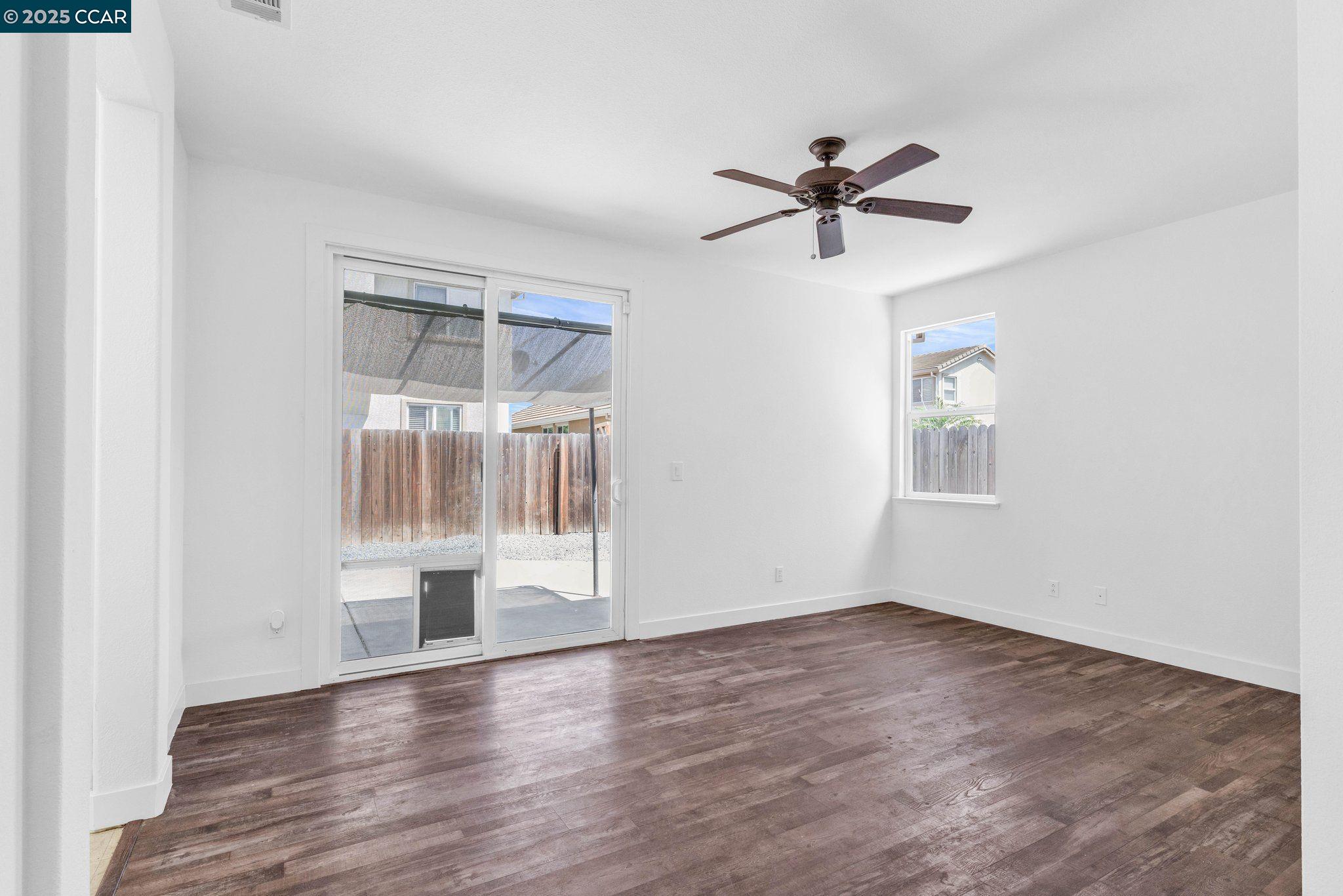 Detail Gallery Image 26 of 37 For 24 Puffin Cir, Oakley,  CA 94561 - 3 Beds | 2/1 Baths