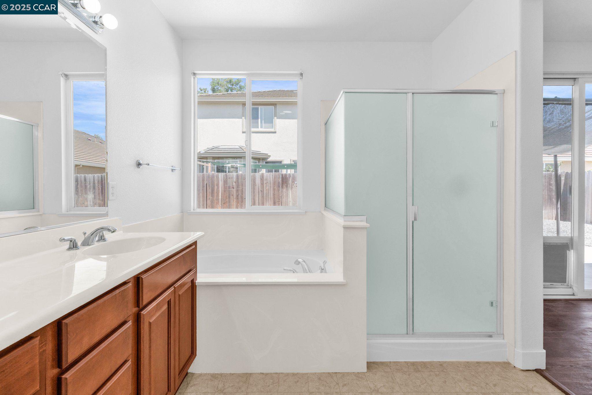 Detail Gallery Image 30 of 37 For 24 Puffin Cir, Oakley,  CA 94561 - 3 Beds | 2/1 Baths