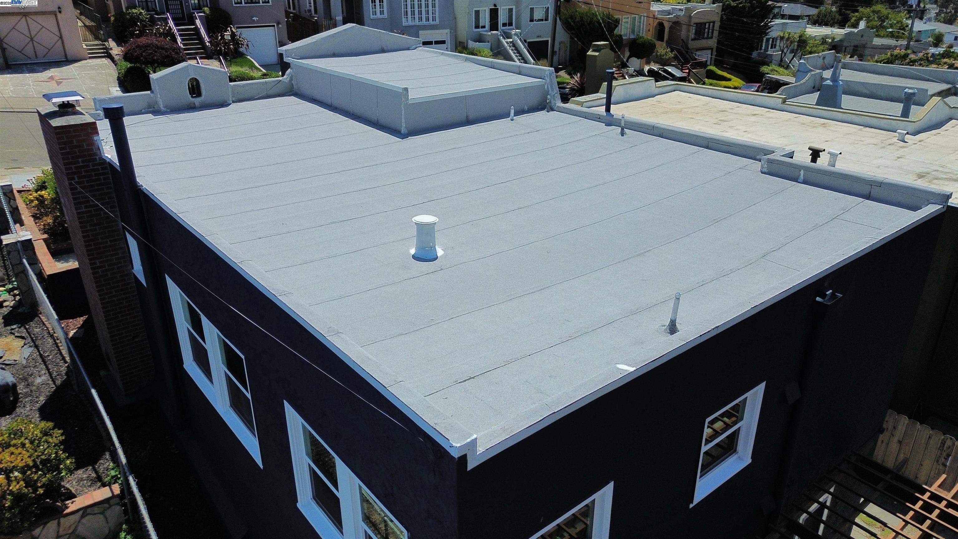 Detail Gallery Image 36 of 38 For 3027 Maxwell Ave, Oakland,  CA 94619 - 3 Beds | 2 Baths