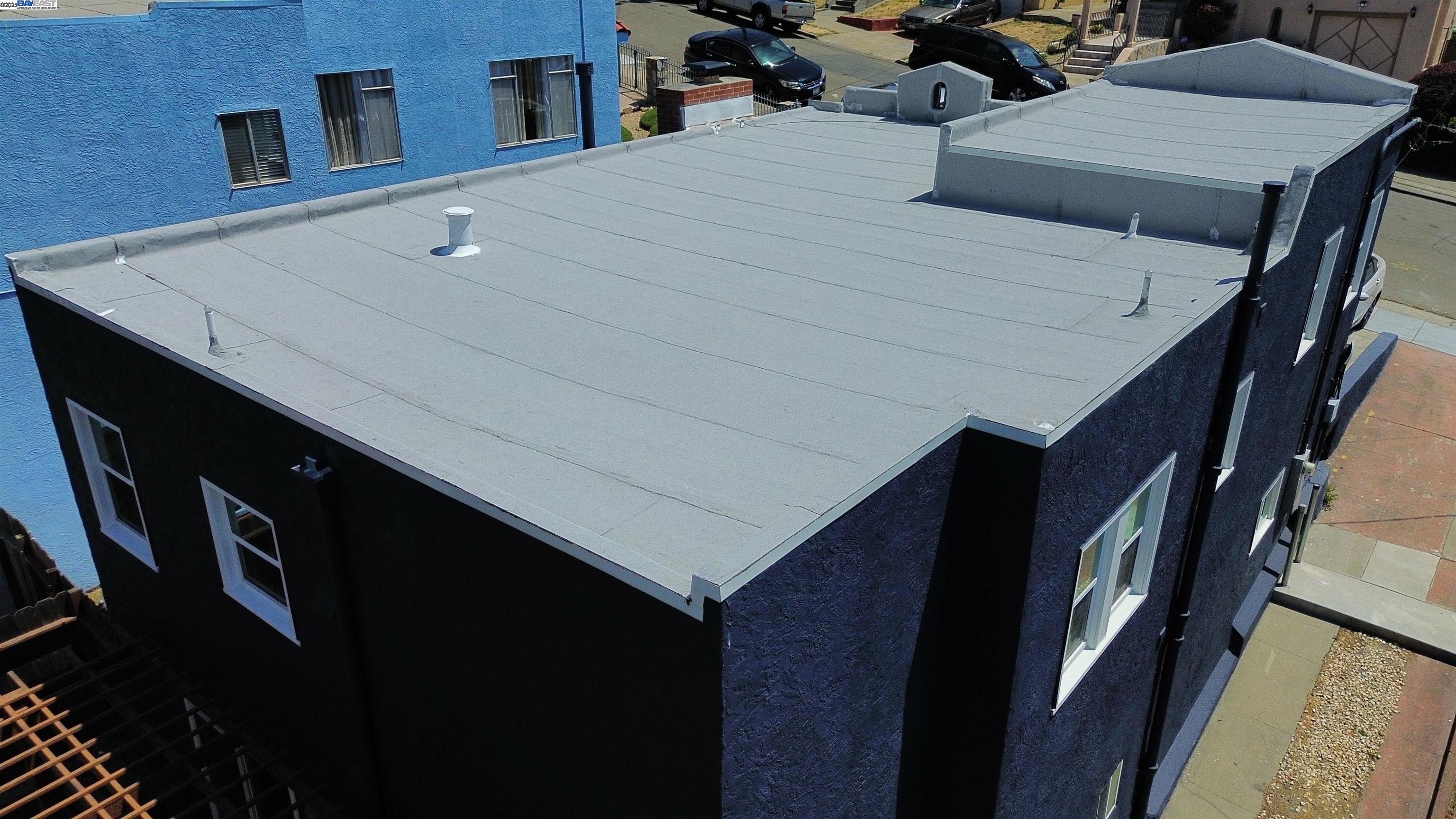 Detail Gallery Image 37 of 38 For 3027 Maxwell Ave, Oakland,  CA 94619 - 3 Beds | 2 Baths