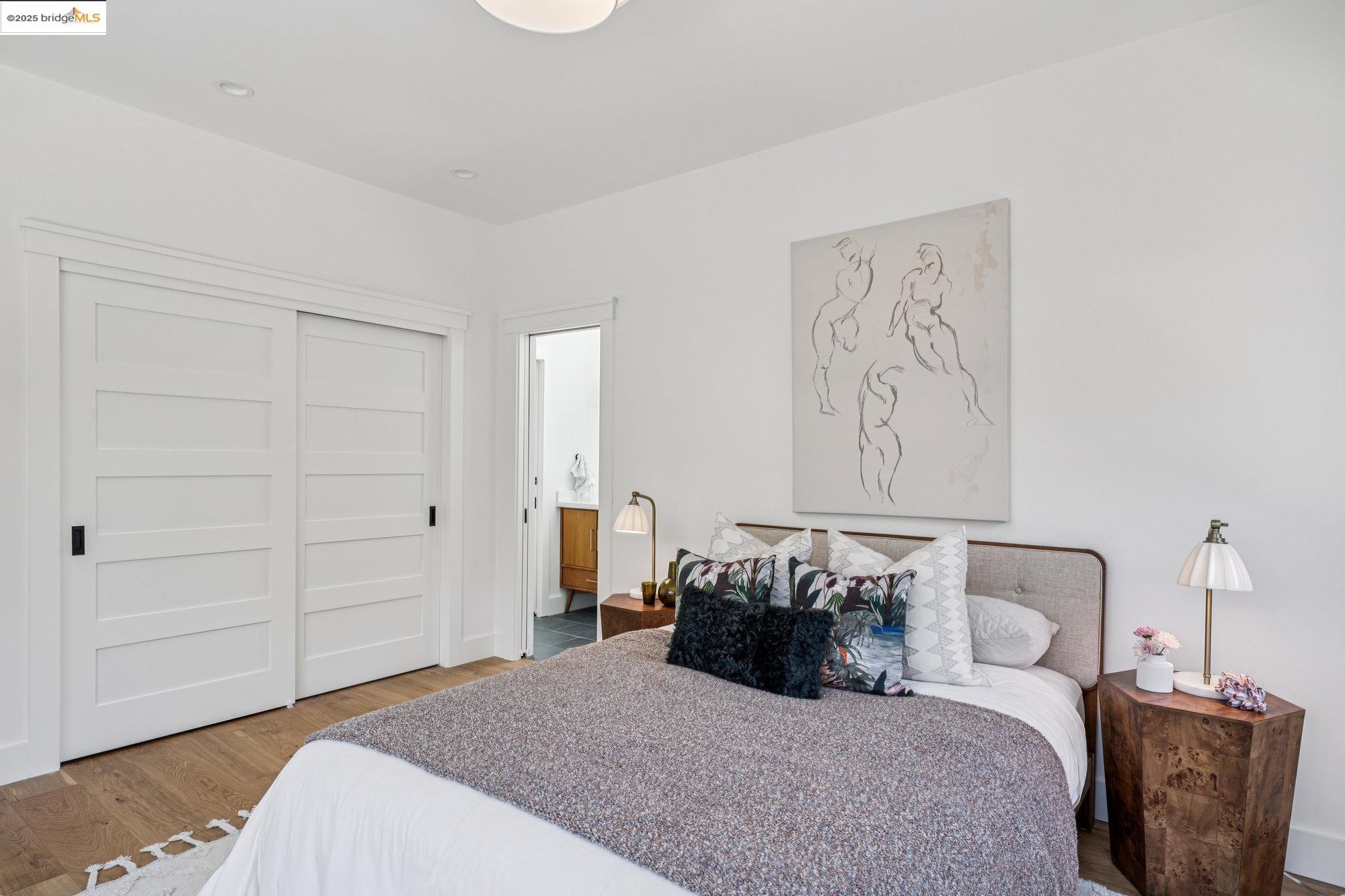 Detail Gallery Image 19 of 50 For 2433 Spaulding Ave, Berkeley,  CA 94703 - 4 Beds | 3 Baths