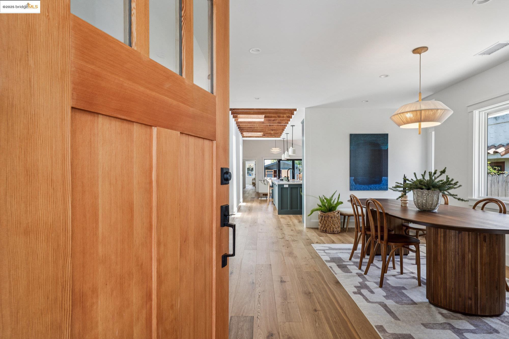 Detail Gallery Image 4 of 50 For 2433 Spaulding Ave, Berkeley,  CA 94703 - 4 Beds | 3 Baths