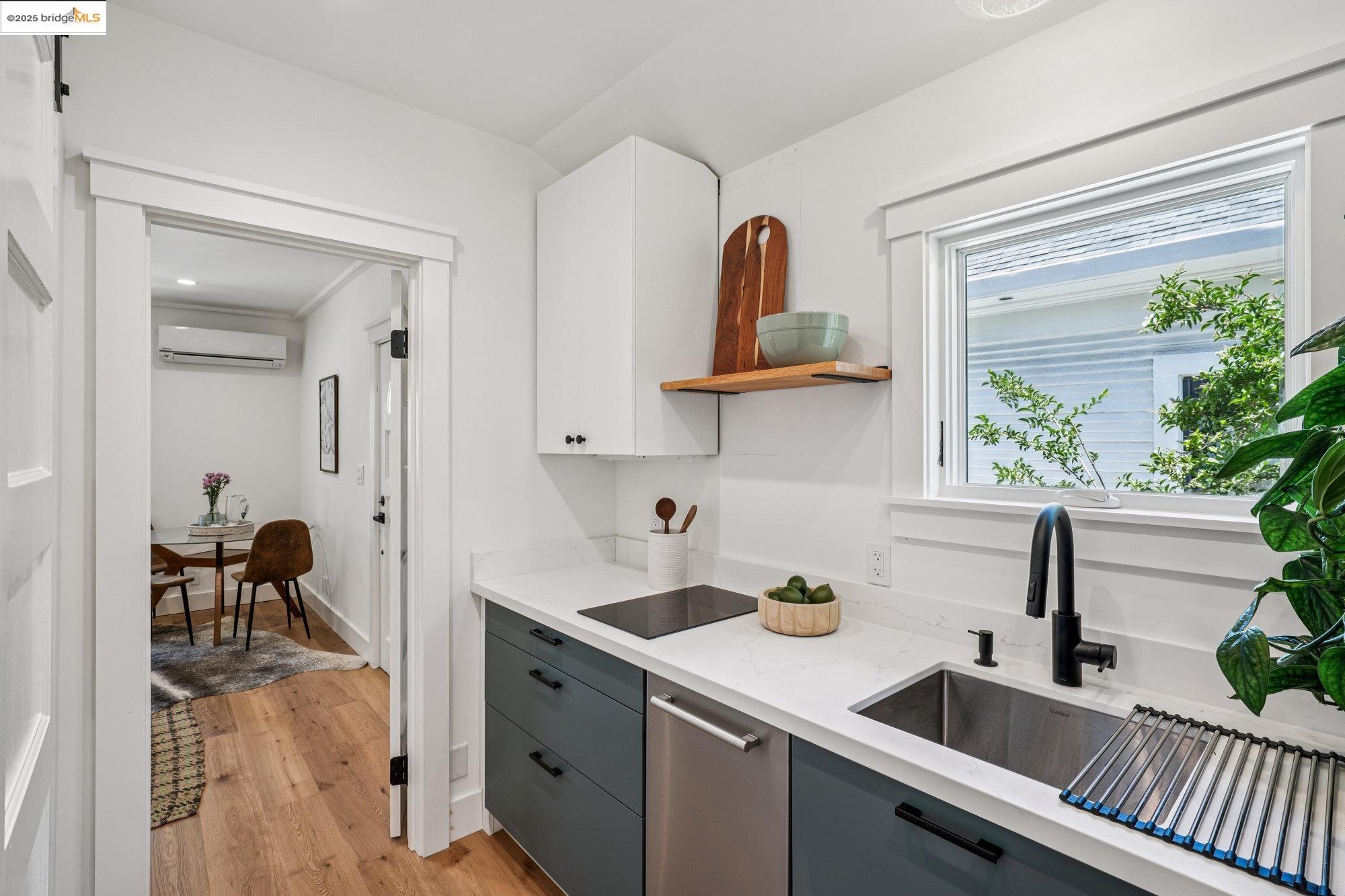 Detail Gallery Image 48 of 50 For 2433 Spaulding Ave, Berkeley,  CA 94703 - 4 Beds | 3 Baths