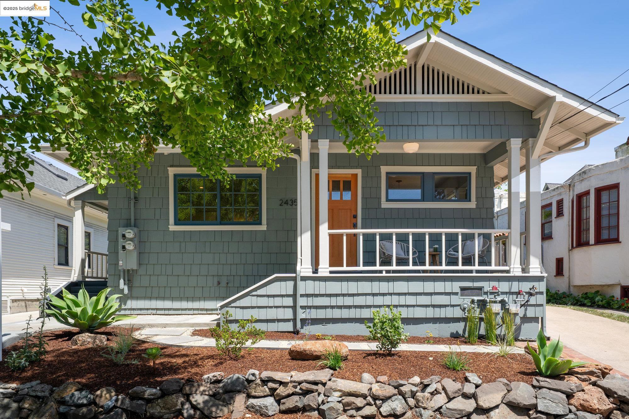 Detail Gallery Image 49 of 50 For 2433 Spaulding Ave, Berkeley,  CA 94703 - 4 Beds | 3 Baths