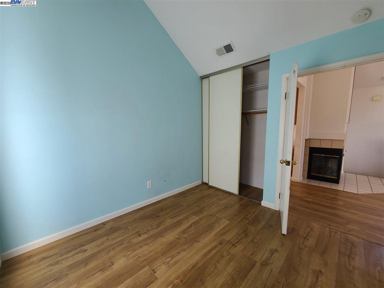 Detail Gallery Image 11 of 25 For 11882 Flanagan Ct, Dublin,  CA 94568-2348 - 2 Beds | 2 Baths