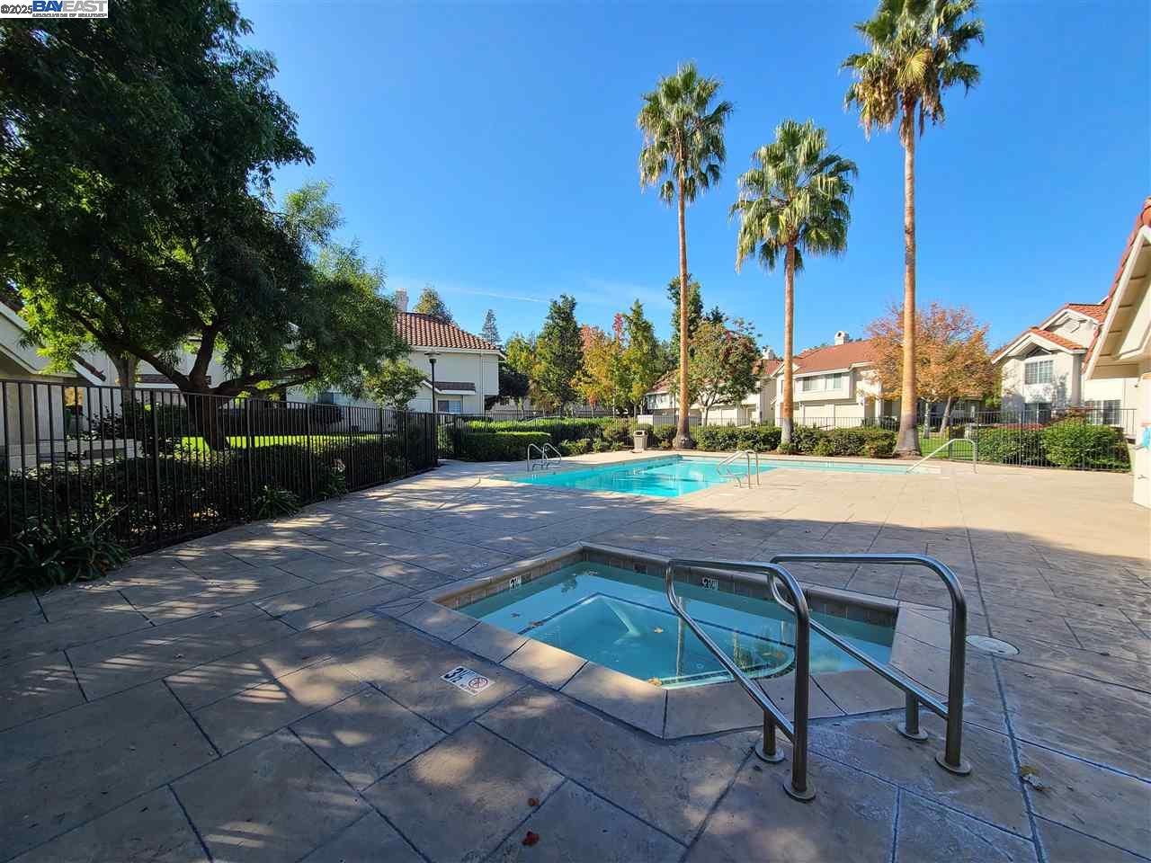 Detail Gallery Image 23 of 25 For 11882 Flanagan Ct, Dublin,  CA 94568-2348 - 2 Beds | 2 Baths
