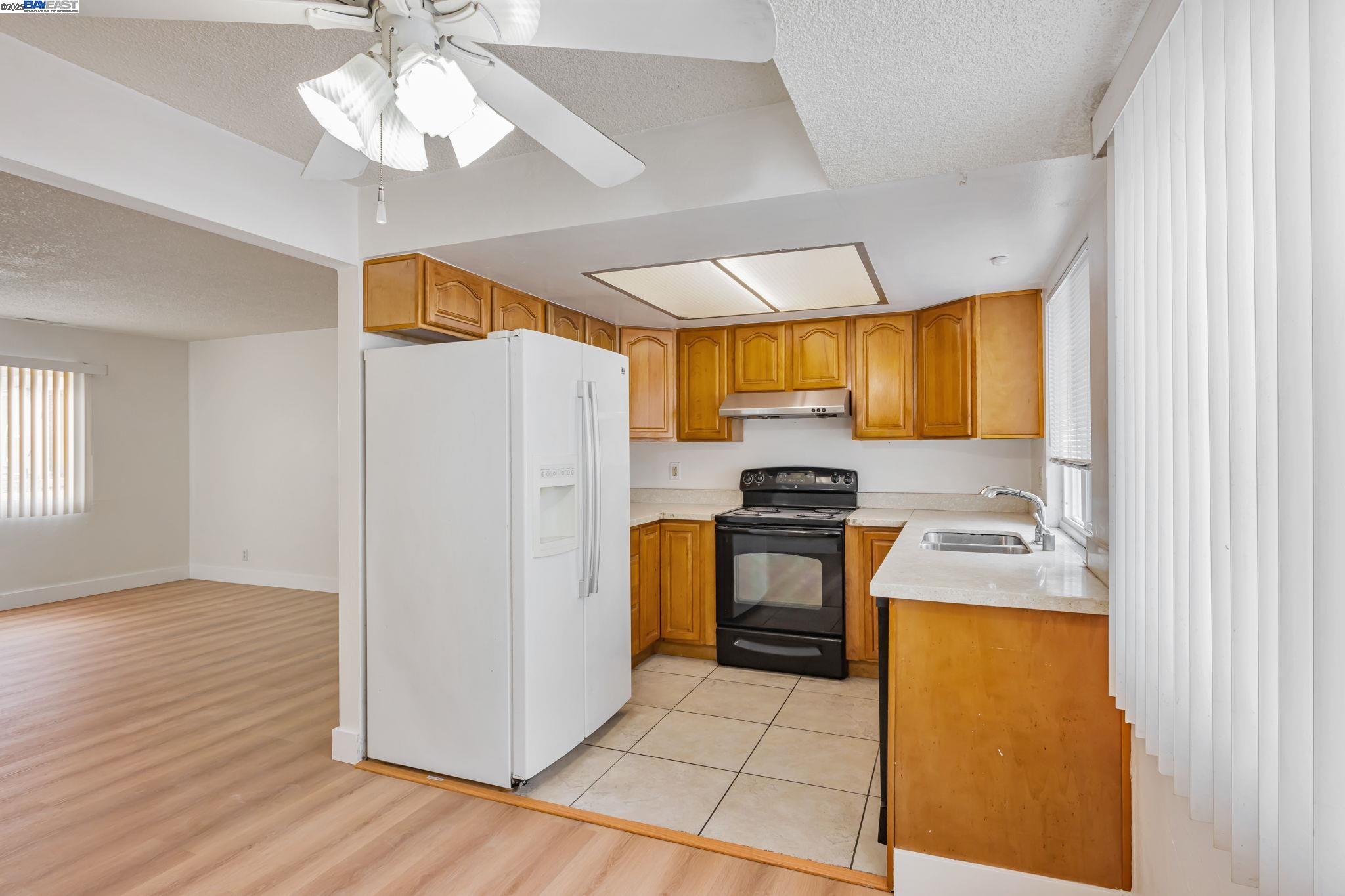 Photo #12: 41101102 Listing: Photo #12
