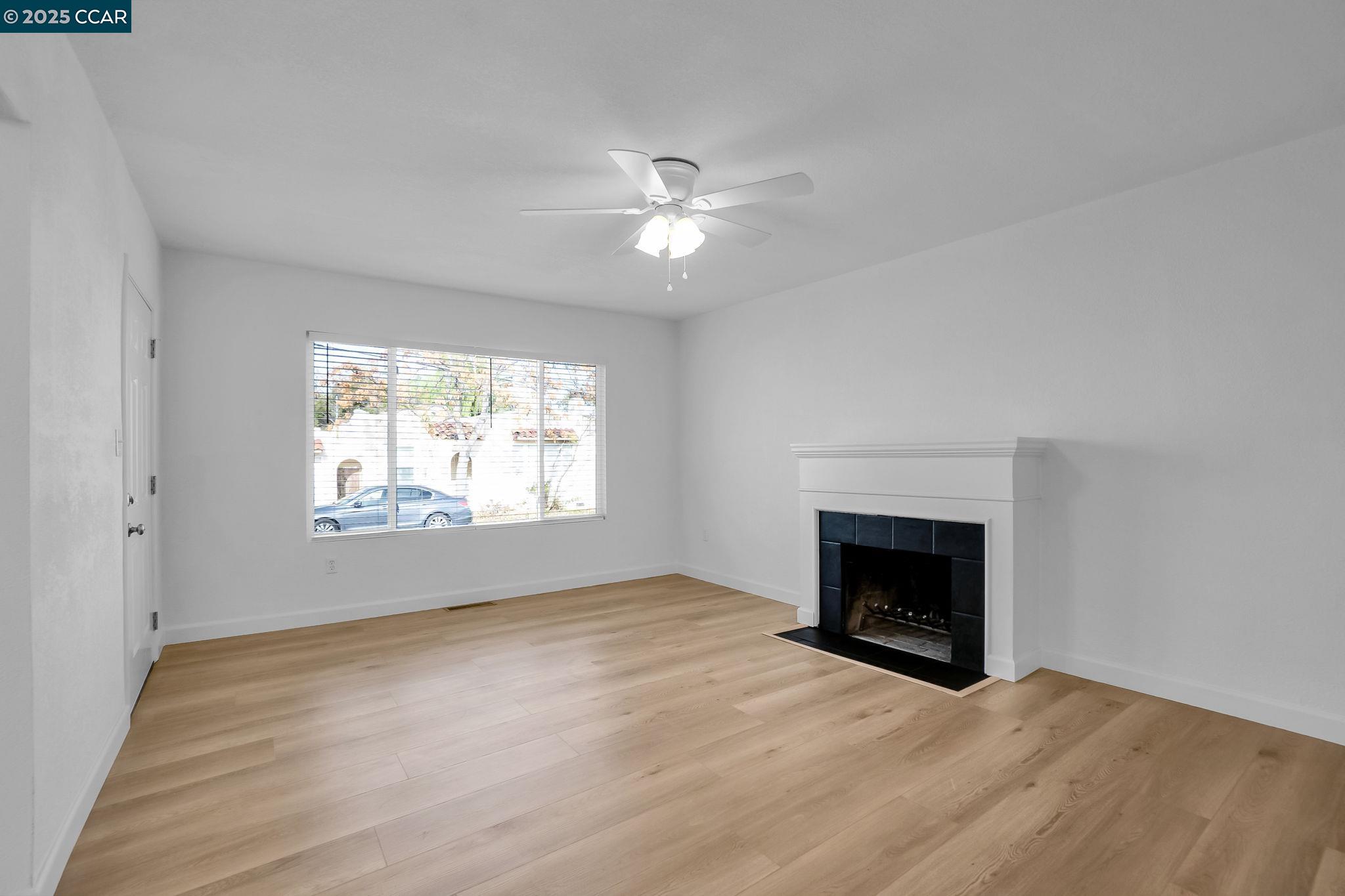 Detail Gallery Image 16 of 39 For 35 W Rose Ave, Bay Point,  CA 94565 - 3 Beds | 1/1 Baths