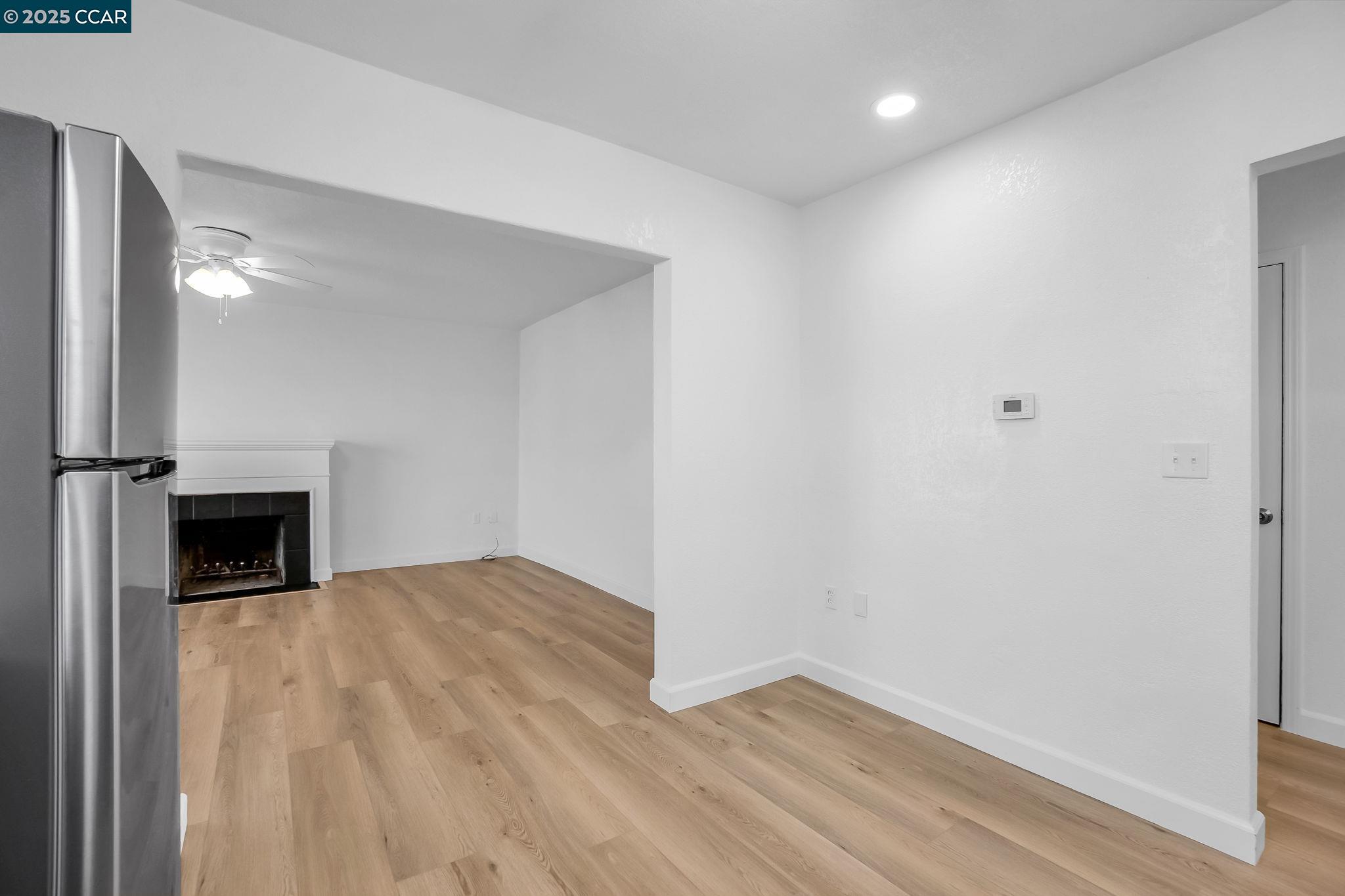 Detail Gallery Image 19 of 39 For 35 W Rose Ave, Bay Point,  CA 94565 - 3 Beds | 1/1 Baths