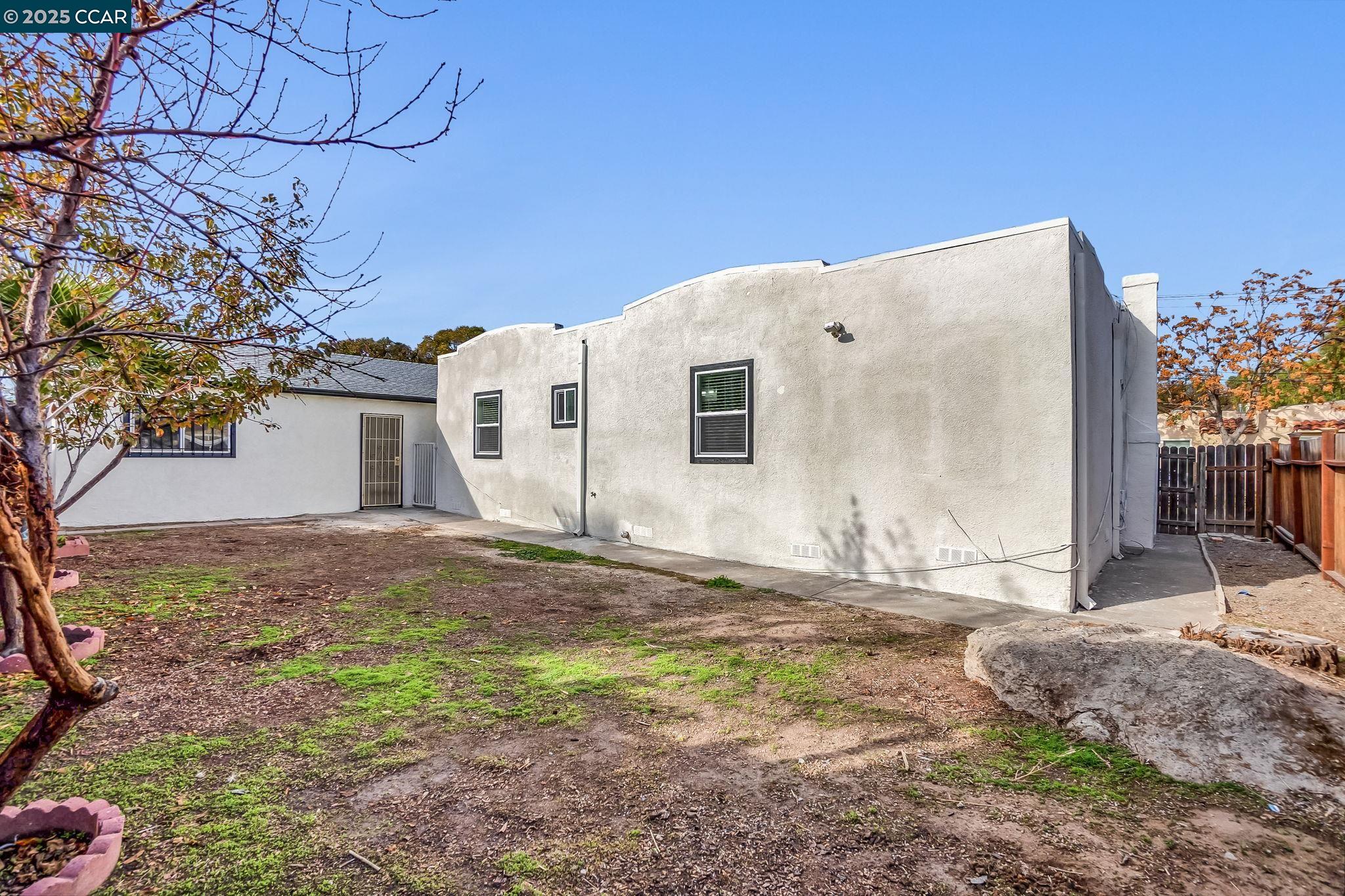 Detail Gallery Image 37 of 39 For 35 W Rose Ave, Bay Point,  CA 94565 - 3 Beds | 1/1 Baths