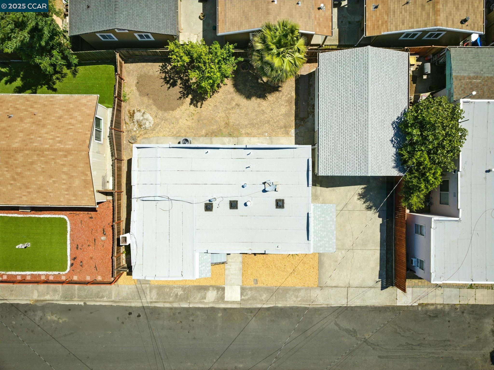 Detail Gallery Image 38 of 39 For 35 W Rose Ave, Bay Point,  CA 94565 - 3 Beds | 1/1 Baths