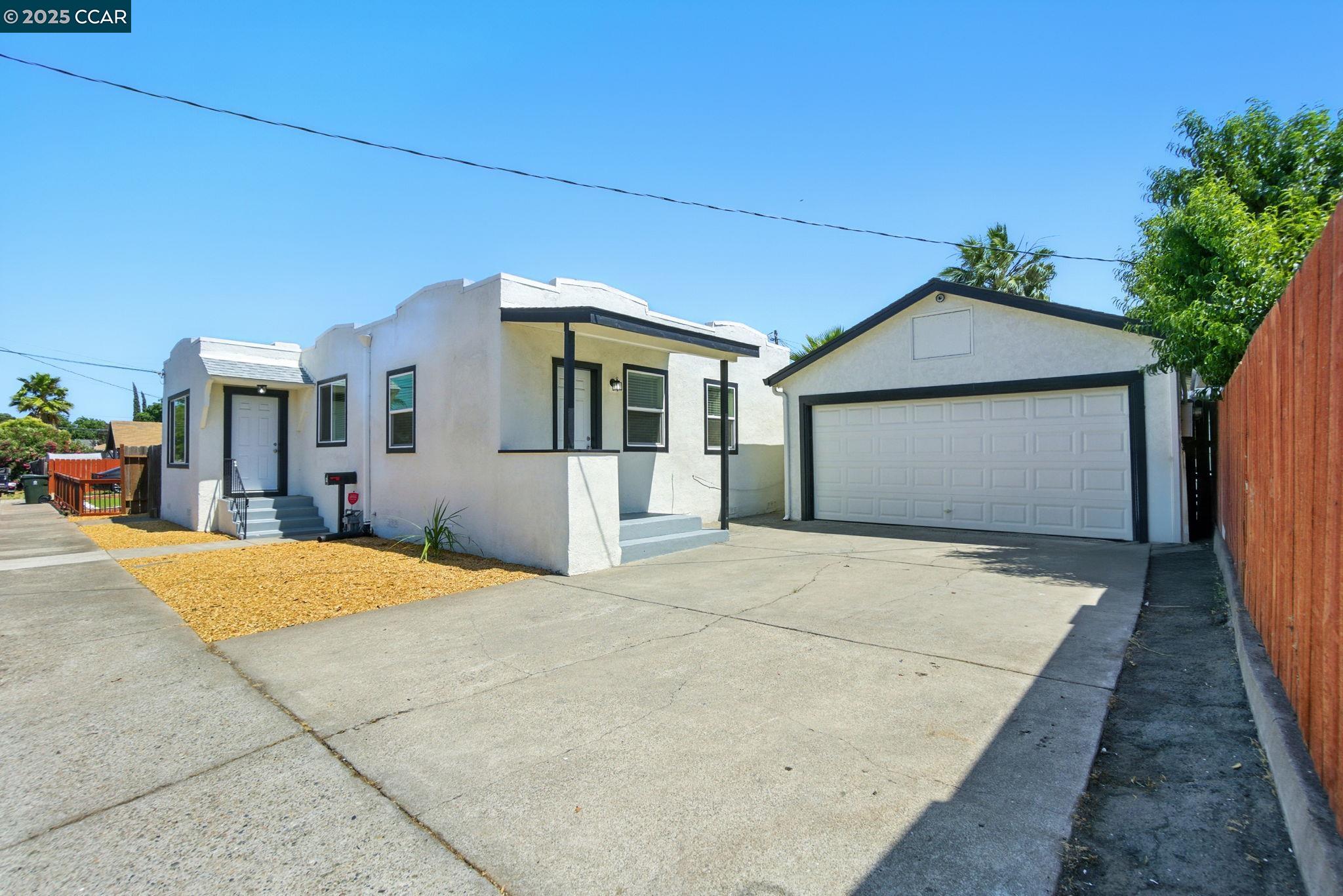 Detail Gallery Image 6 of 39 For 35 W Rose Ave, Bay Point,  CA 94565 - 3 Beds | 1/1 Baths