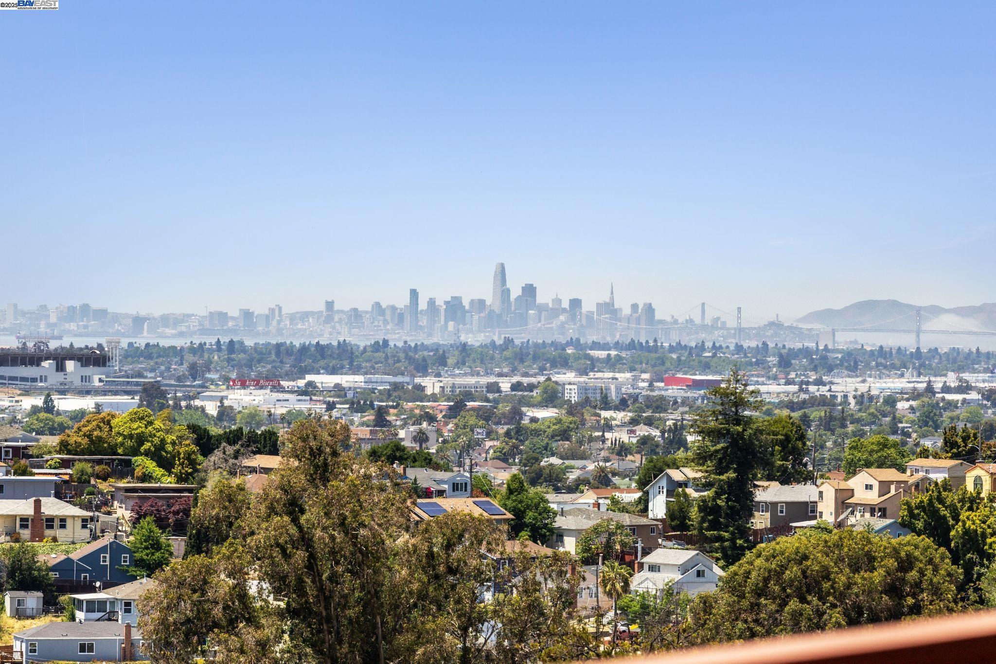 Detail Gallery Image 1 of 1 For 3014 Broadmoor View, Oakland,  CA 94605 - 4 Beds | 4 Baths