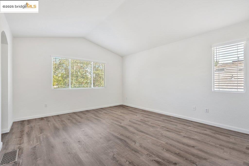 Detail Gallery Image 19 of 49 For 454 Apple Hill Dr, Brentwood,  CA 94513 - 4 Beds | 2/1 Baths