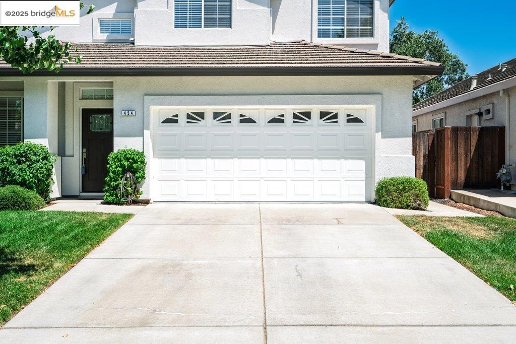 Detail Gallery Image 4 of 49 For 454 Apple Hill Dr, Brentwood,  CA 94513 - 4 Beds | 2/1 Baths