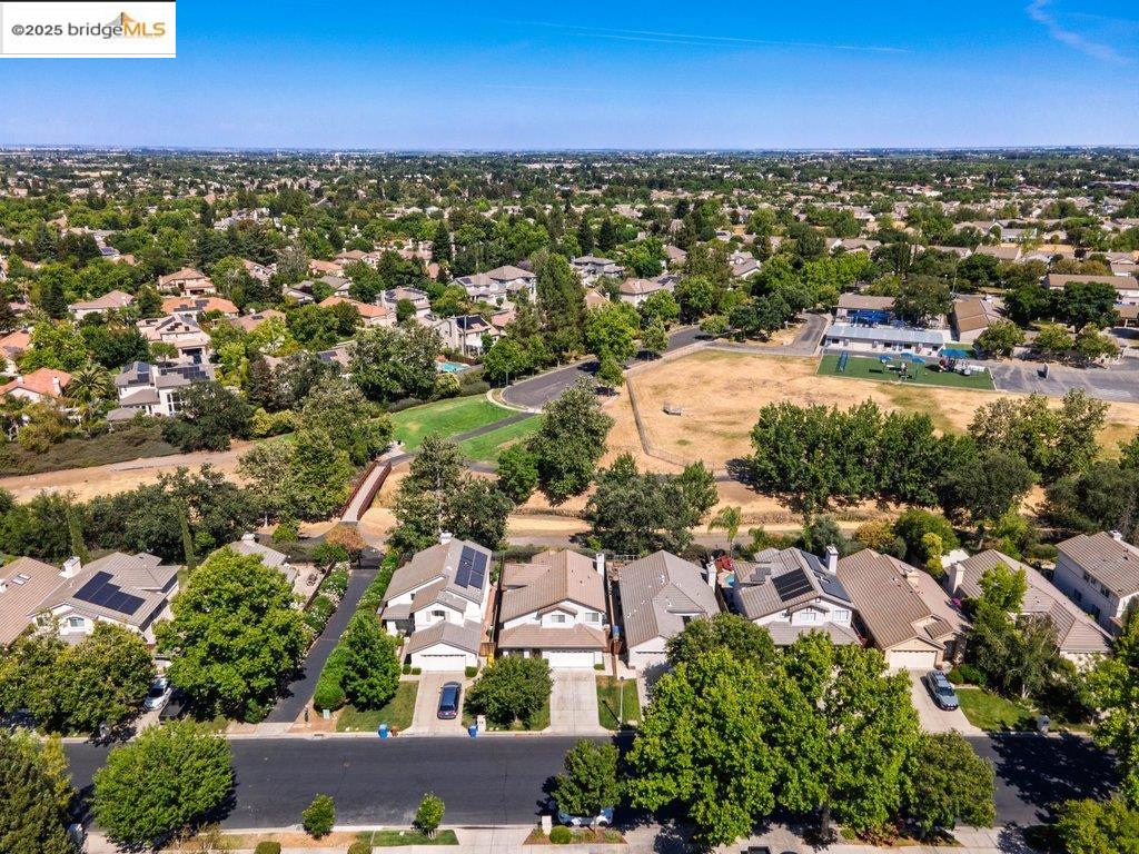 Detail Gallery Image 42 of 49 For 454 Apple Hill Dr, Brentwood,  CA 94513 - 4 Beds | 2/1 Baths