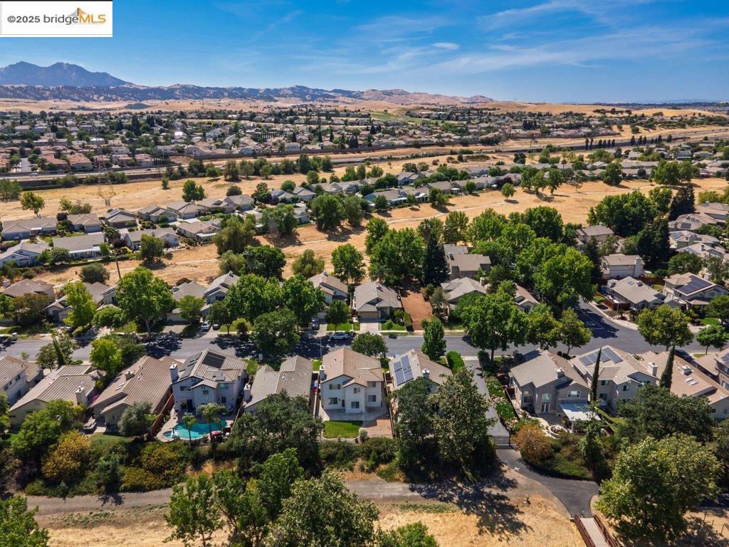 Detail Gallery Image 44 of 49 For 454 Apple Hill Dr, Brentwood,  CA 94513 - 4 Beds | 2/1 Baths