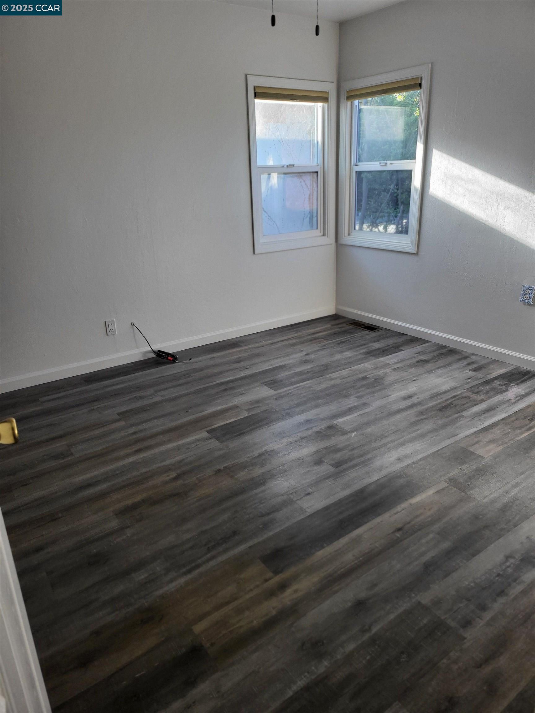 Detail Gallery Image 10 of 15 For 814 Marin Rd, El Sobrante,  CA 94803 - 3 Beds | 2 Baths