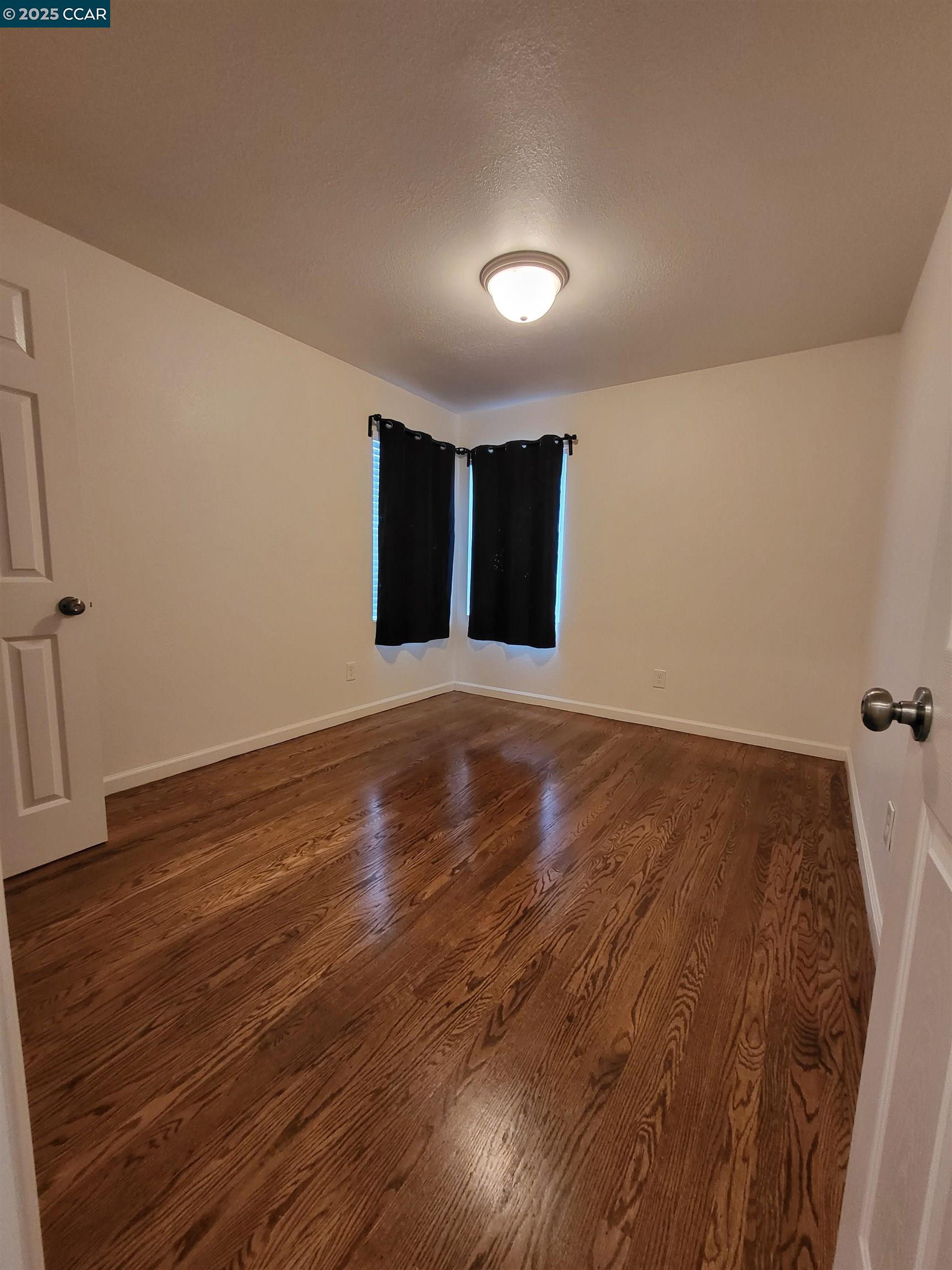 2422 Dover Ave, San Pablo, California 94806, 2 Bedrooms Bedrooms, 5 Rooms Rooms,1 BathroomBathrooms,Residential Lease,For Rent,2422 Dover Ave,41101112