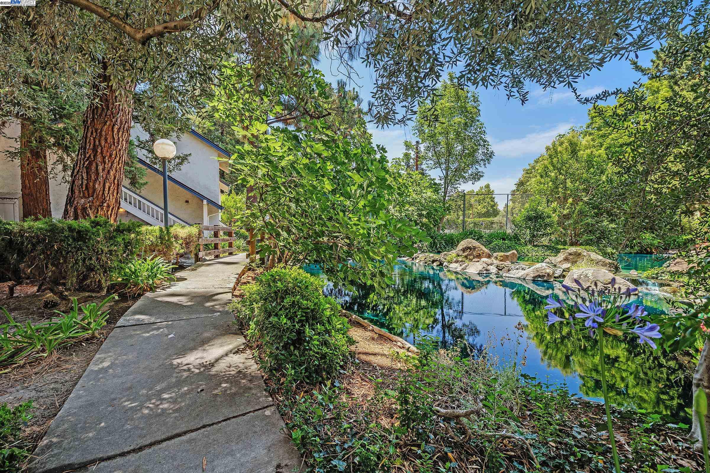 Detail Gallery Image 32 of 34 For 2229 Summereve Ct, San Jose,  CA 95122 - 2 Beds | 2 Baths