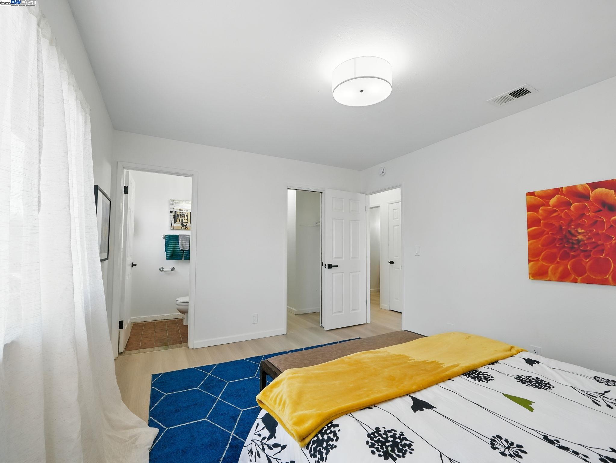 Detail Gallery Image 25 of 34 For 49 Paseo Grande #E,  San Lorenzo,  CA 94580 - 2 Beds | 1/1 Baths