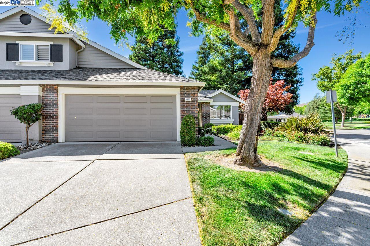 Detail Gallery Image 34 of 39 For 1235 Sunshine Cir, Danville,  CA 94506 - 2 Beds | 2 Baths