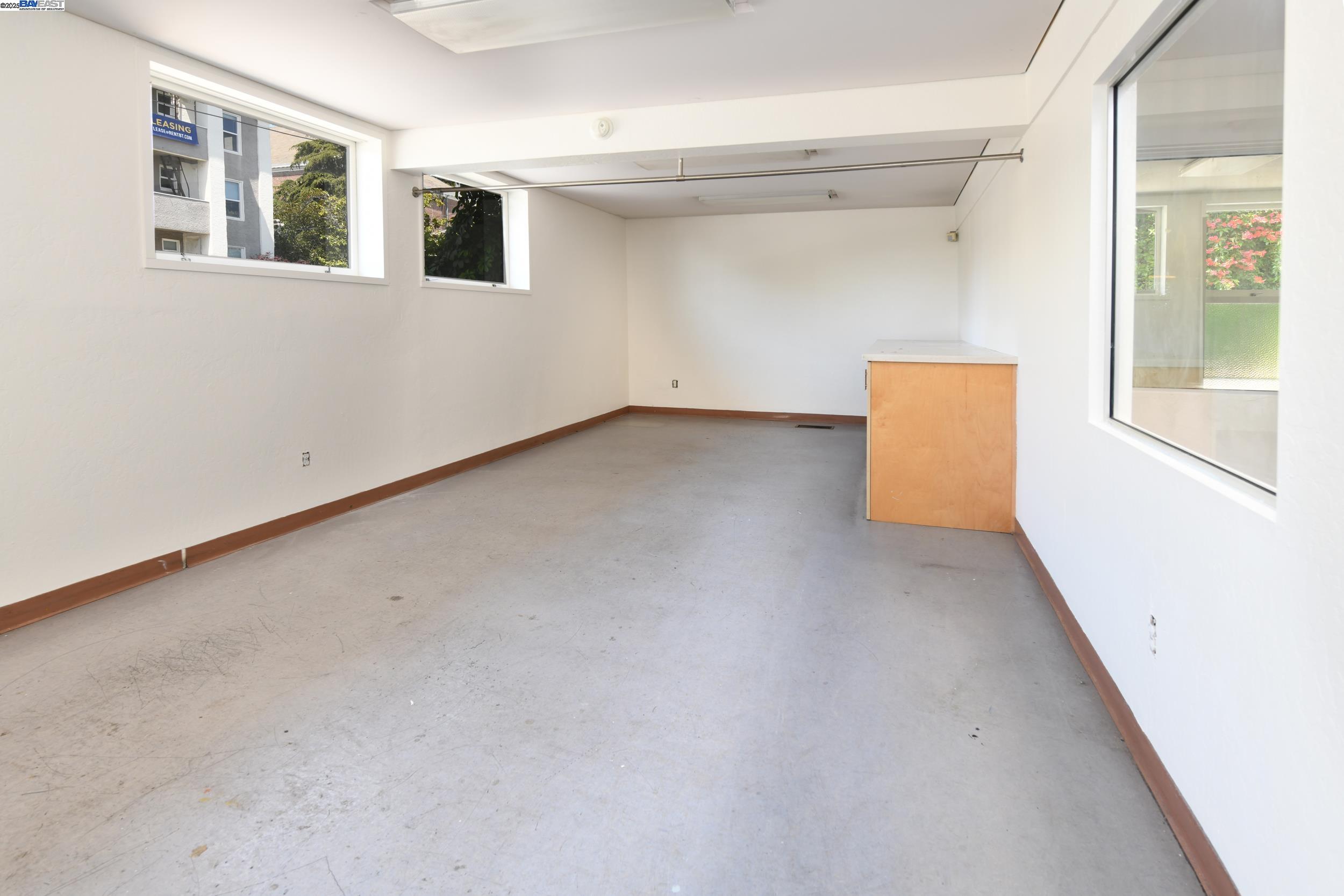 2320 Channing Way, Berkeley, California 94704, ,Commercial Lease,For Rent,2320 Channing Way,41101146