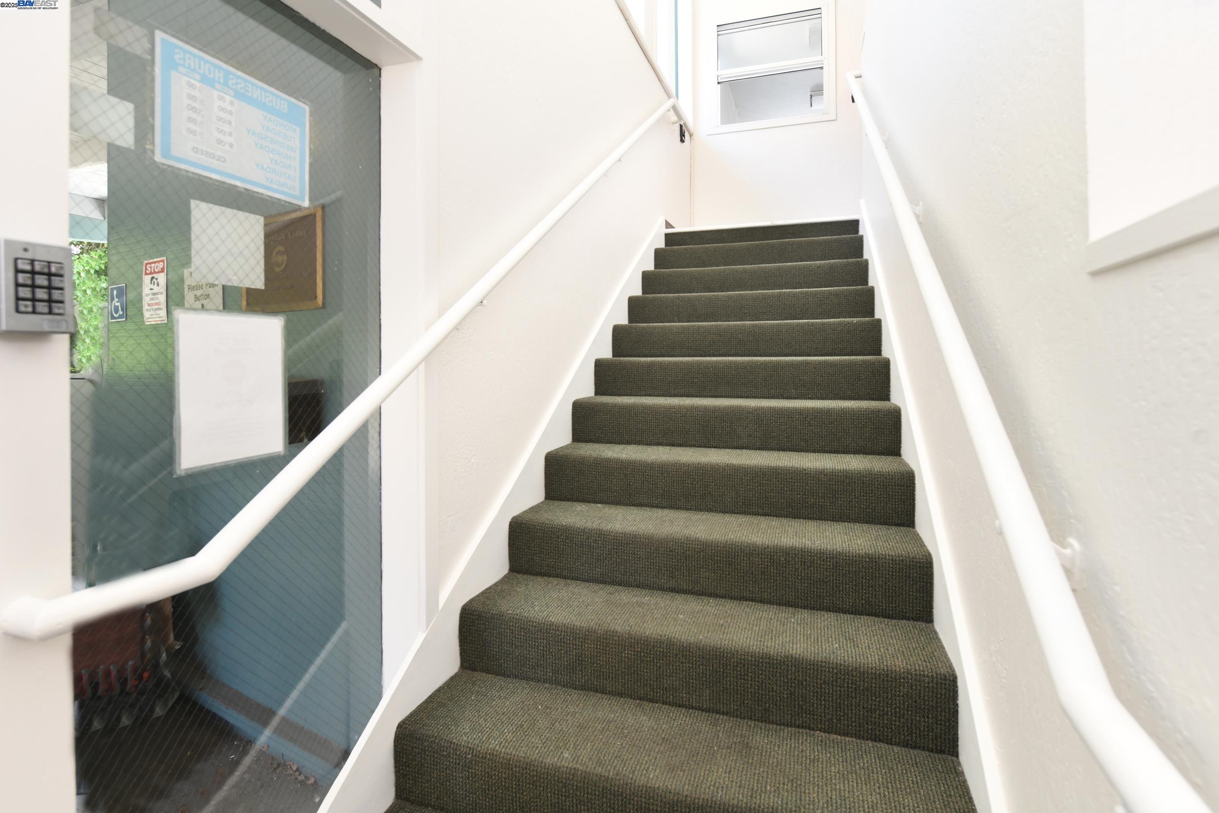 2320 Channing Way, Berkeley, California 94704, ,Commercial Lease,For Rent,2320 Channing Way,41101146