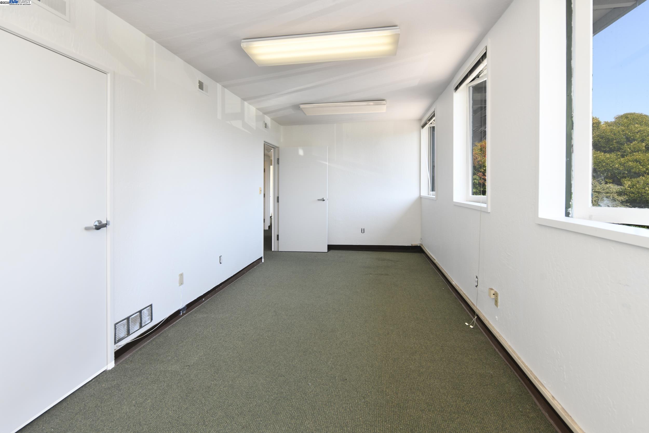 2320 Channing Way, Berkeley, California 94704, ,Commercial Lease,For Rent,2320 Channing Way,41101146