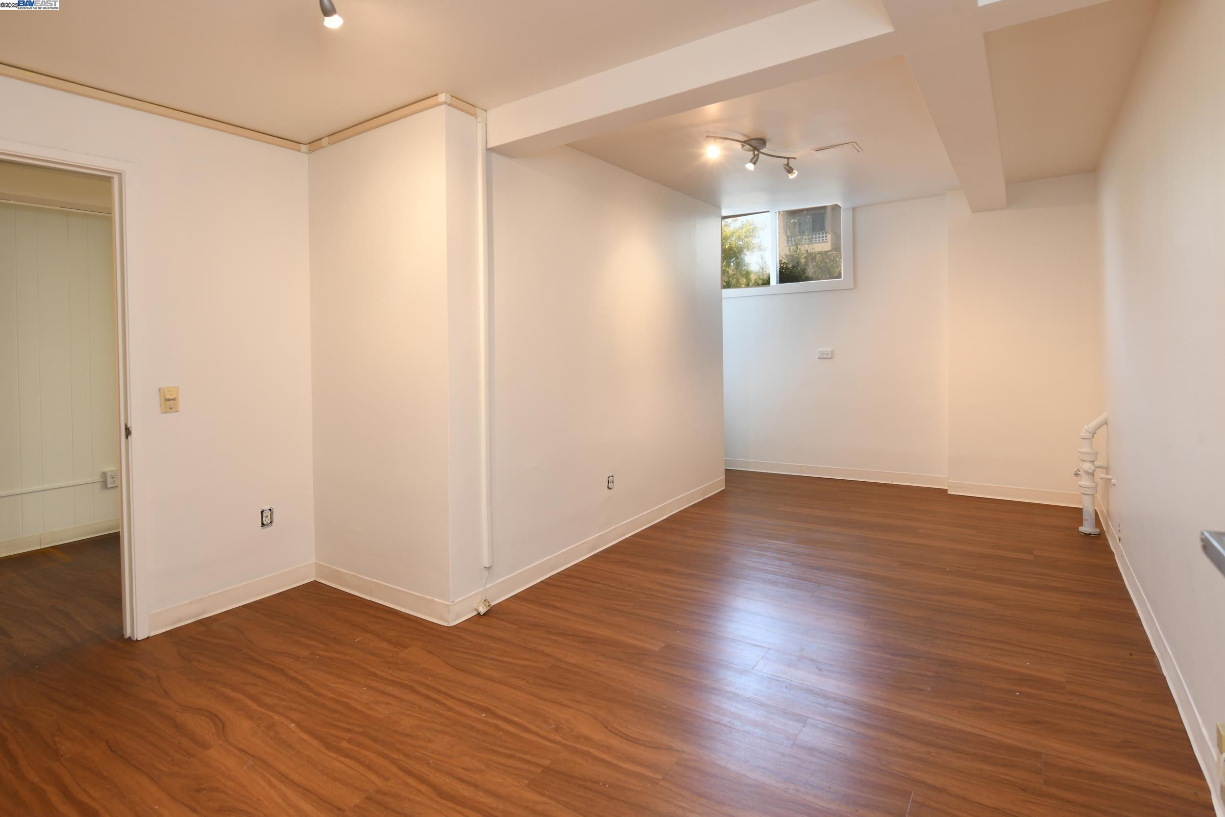 2320 Channing Way, Berkeley, California 94704, ,Commercial Lease,For Rent,2320 Channing Way,41101146