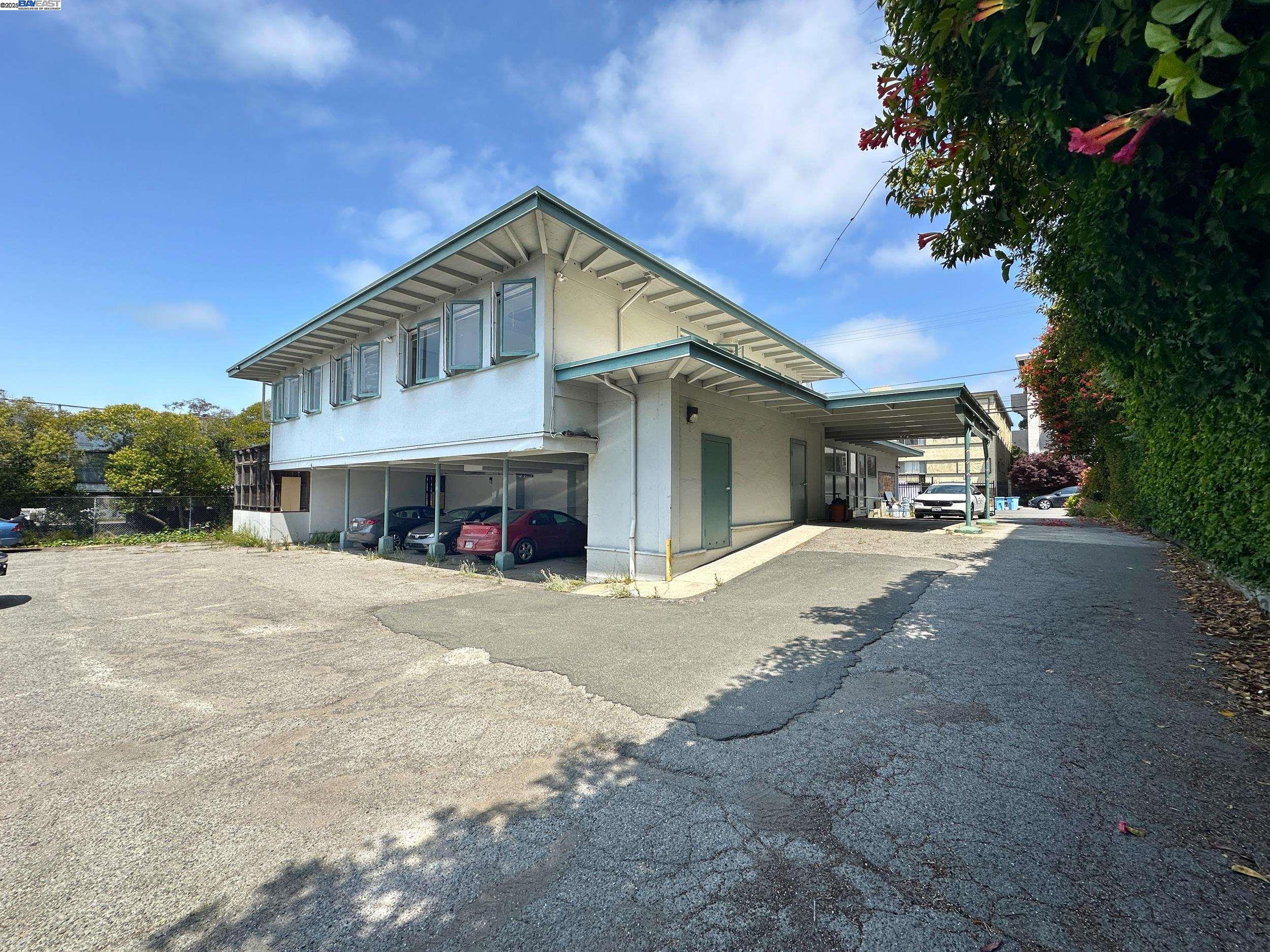 2320 Channing Way, Berkeley, California 94704, ,Commercial Lease,For Rent,2320 Channing Way,41101146