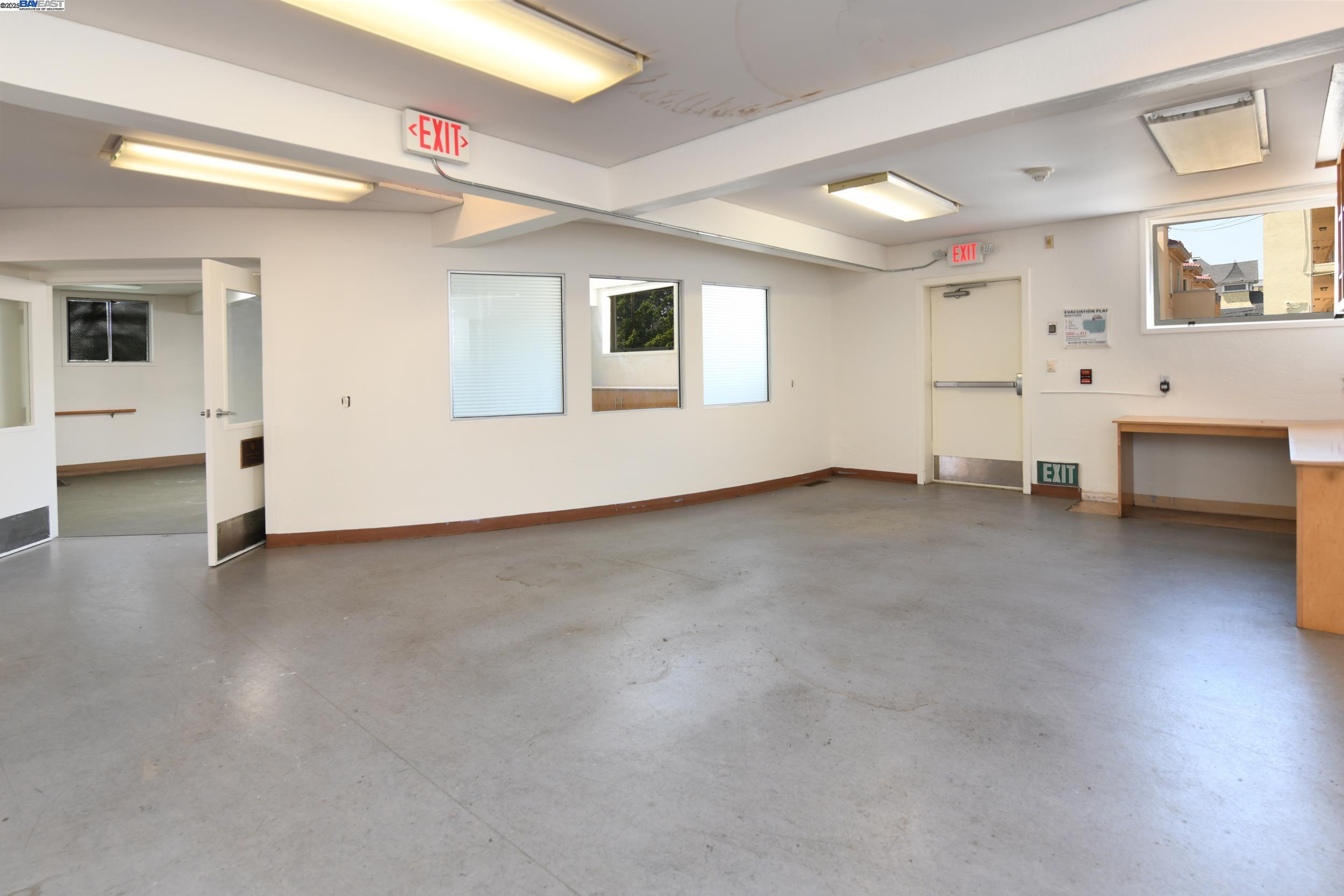 Detail Gallery Image 9 of 46 For 2320 Channing Way, Berkeley,  CA 94704 - – Beds | – Baths