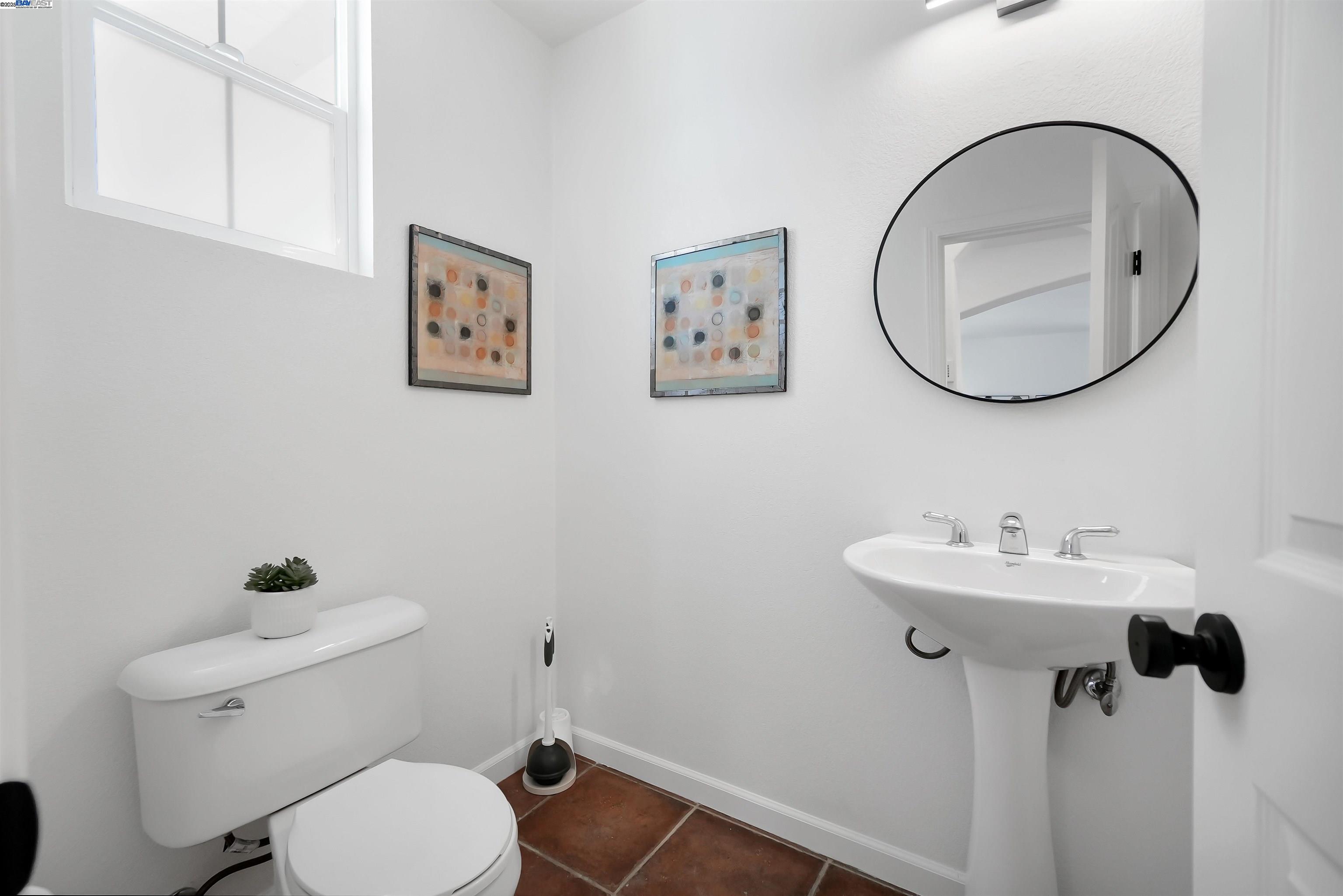 Detail Gallery Image 14 of 59 For 1165 Cottage Ln, Hercules,  CA 94547-2703 - 3 Beds | 3 Baths