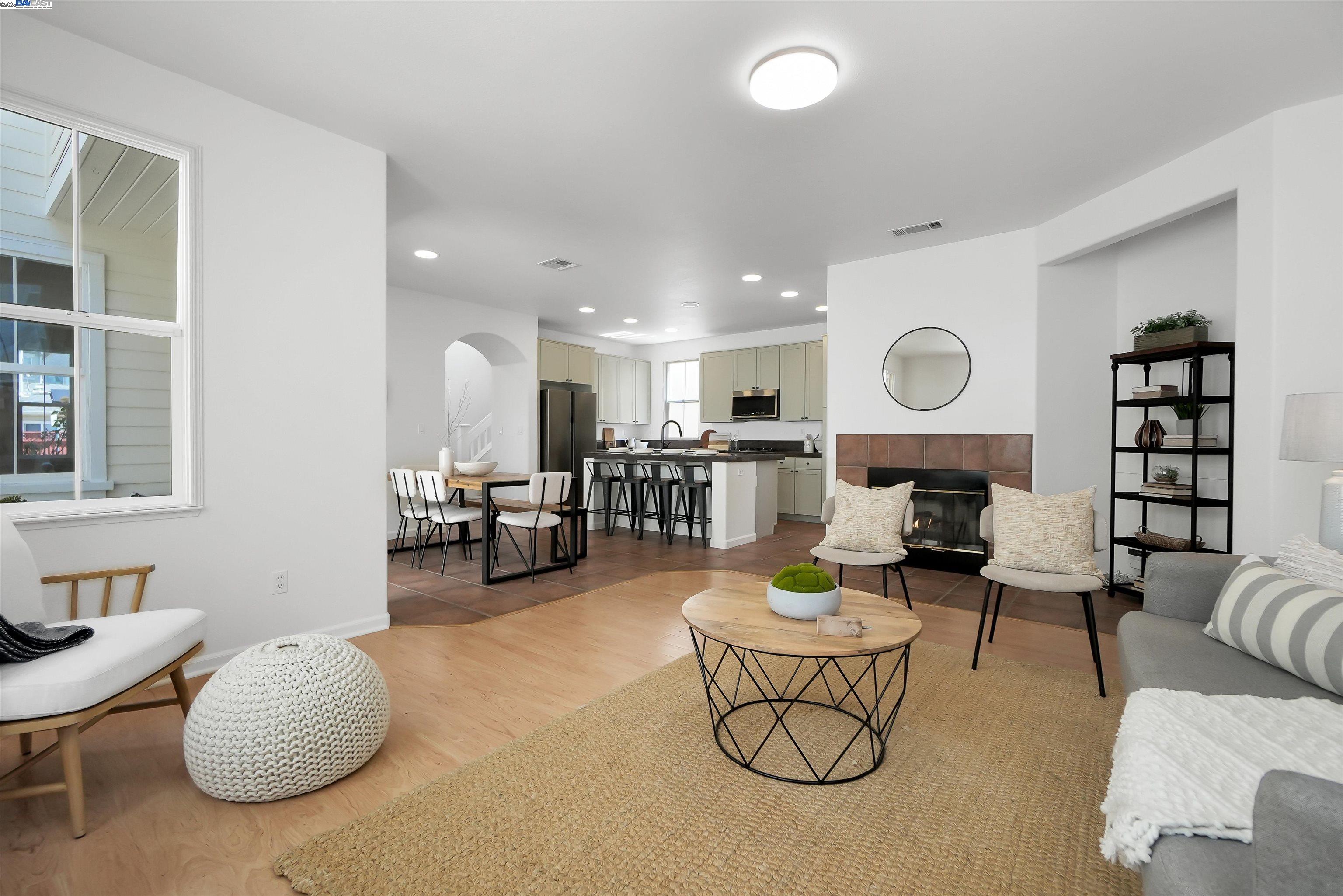 Detail Gallery Image 21 of 59 For 1165 Cottage Ln, Hercules,  CA 94547-2703 - 3 Beds | 3 Baths