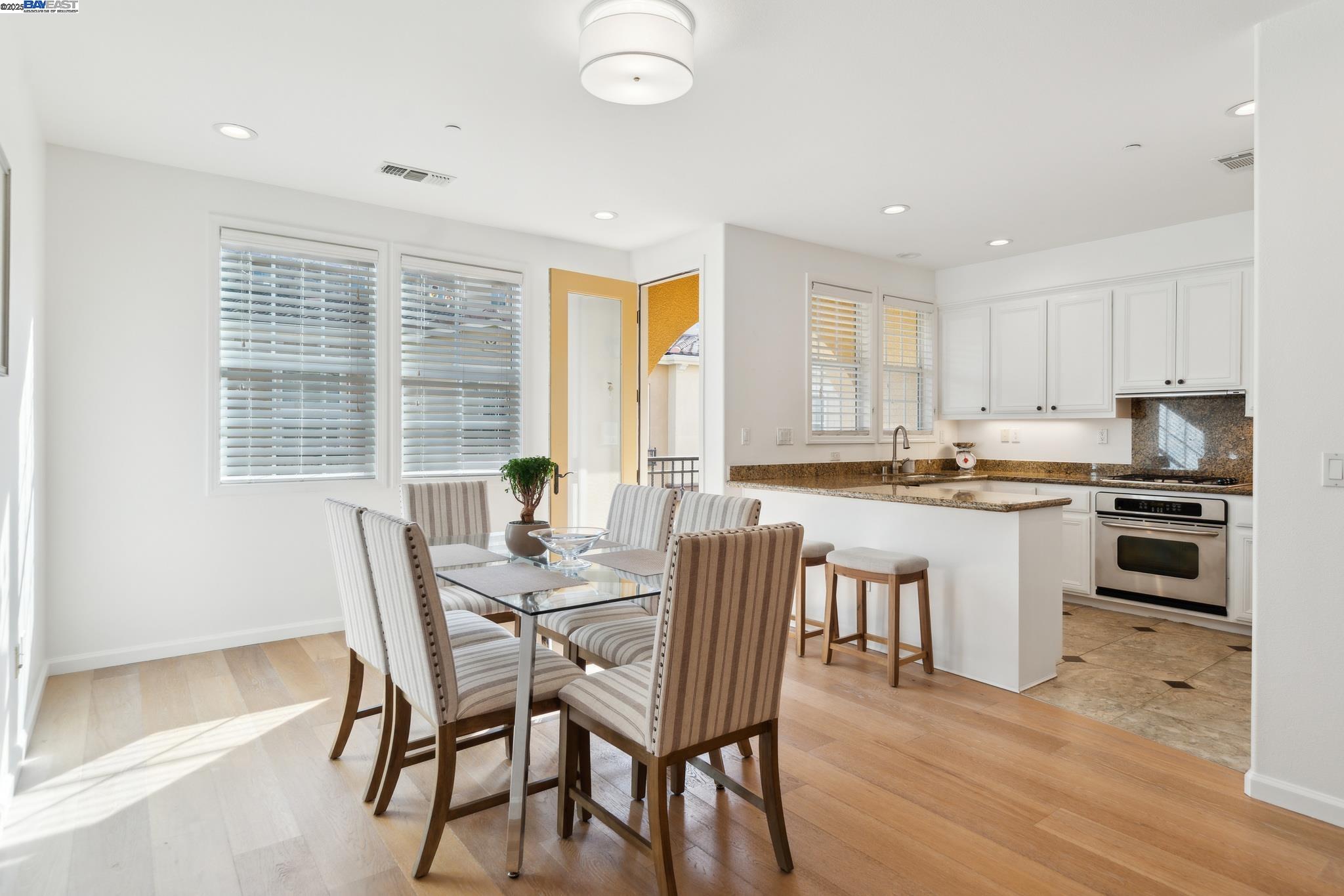 Photo #3: 41101158 Listing 