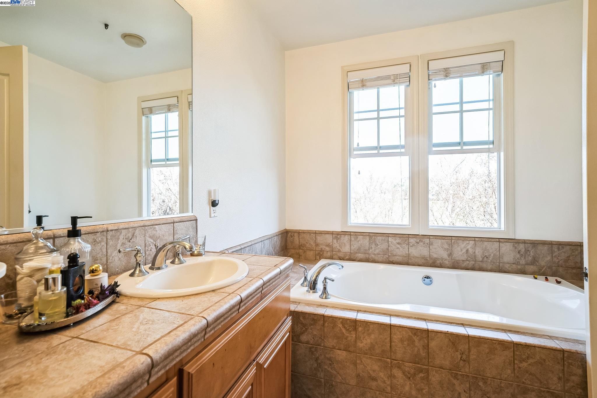 Photo #22: 41101158 Listing: Photo #22