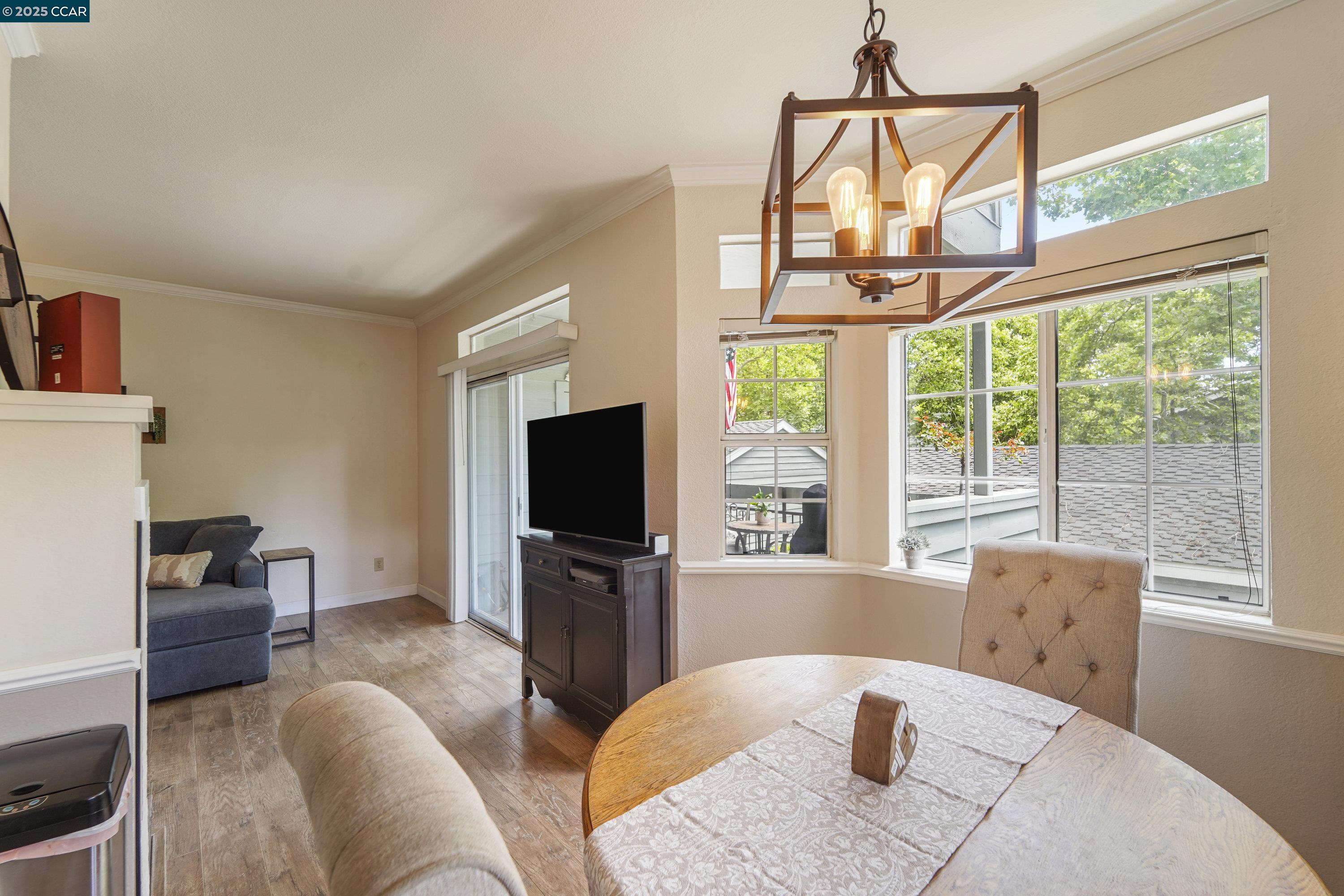 Photo #9: 41101159 Listing: Photo #9