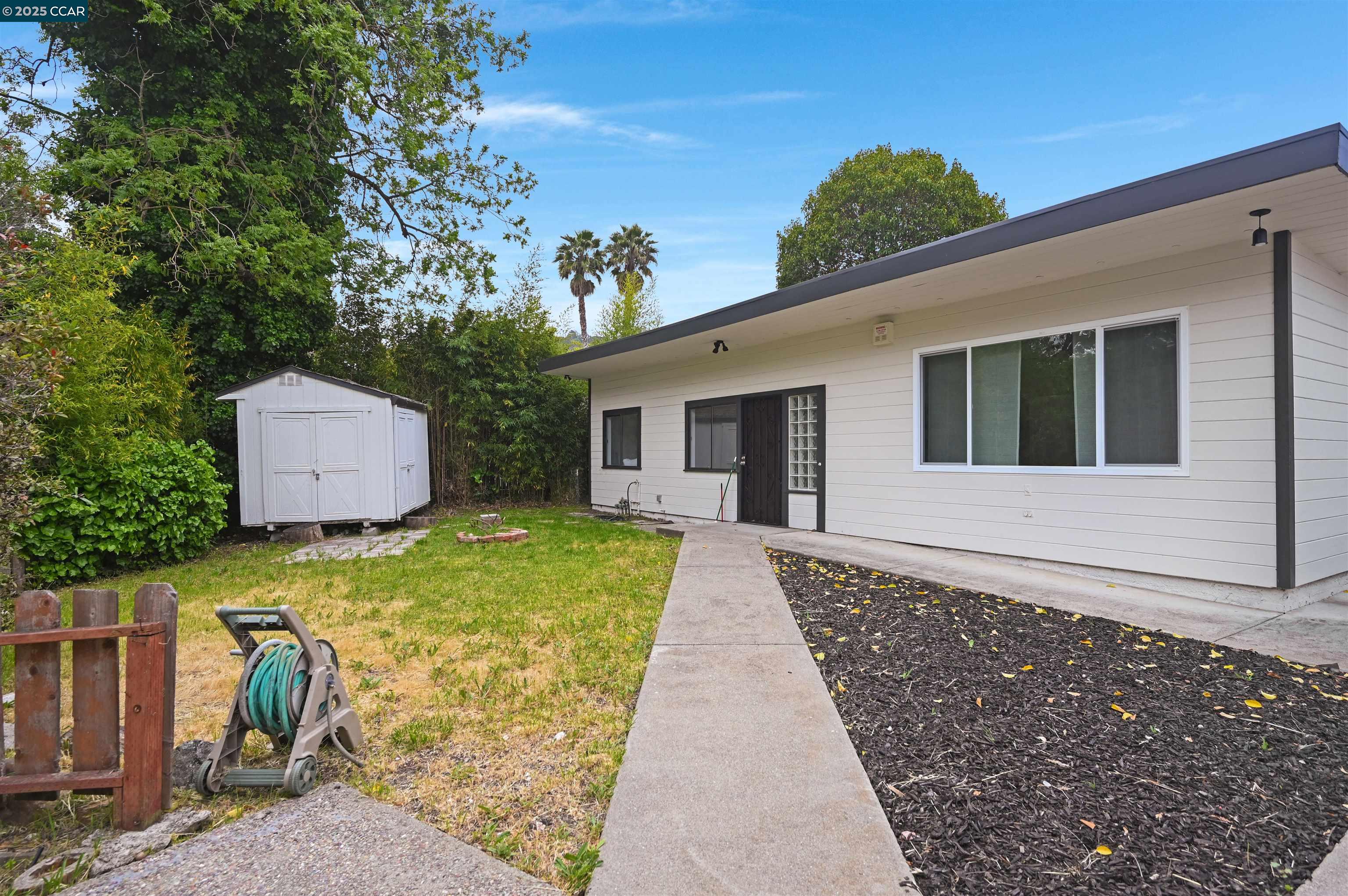 Detail Gallery Image 24 of 45 For 2326 Estrella Ct, Pinole,  CA 94564 - – Beds | – Baths